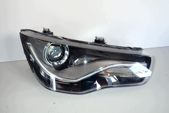 AUDI A1 8X B-XENON 10-14 reflektor right light right 8X0941044