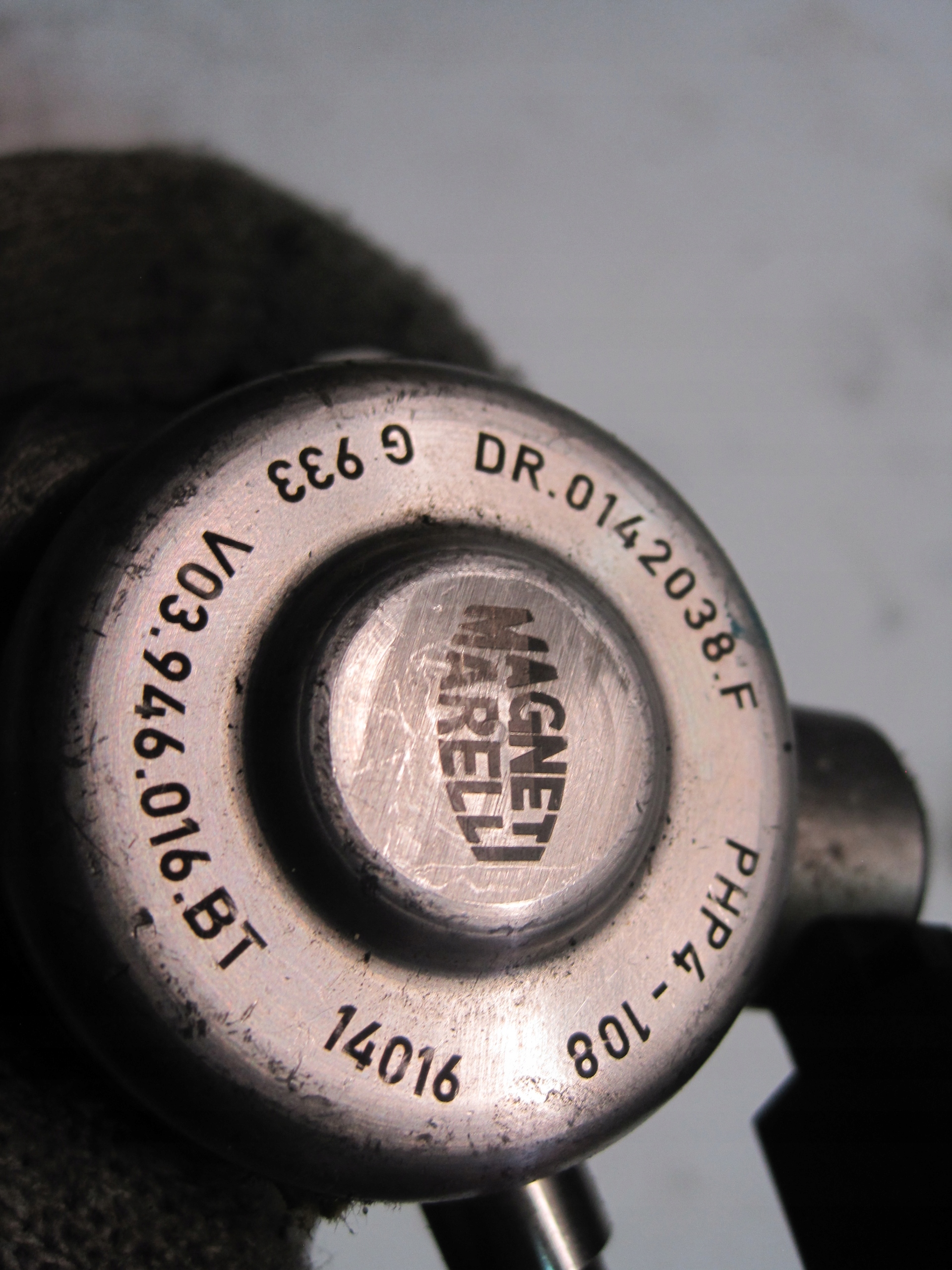 pumpa za gorivo 1,4TSI V03946016BT