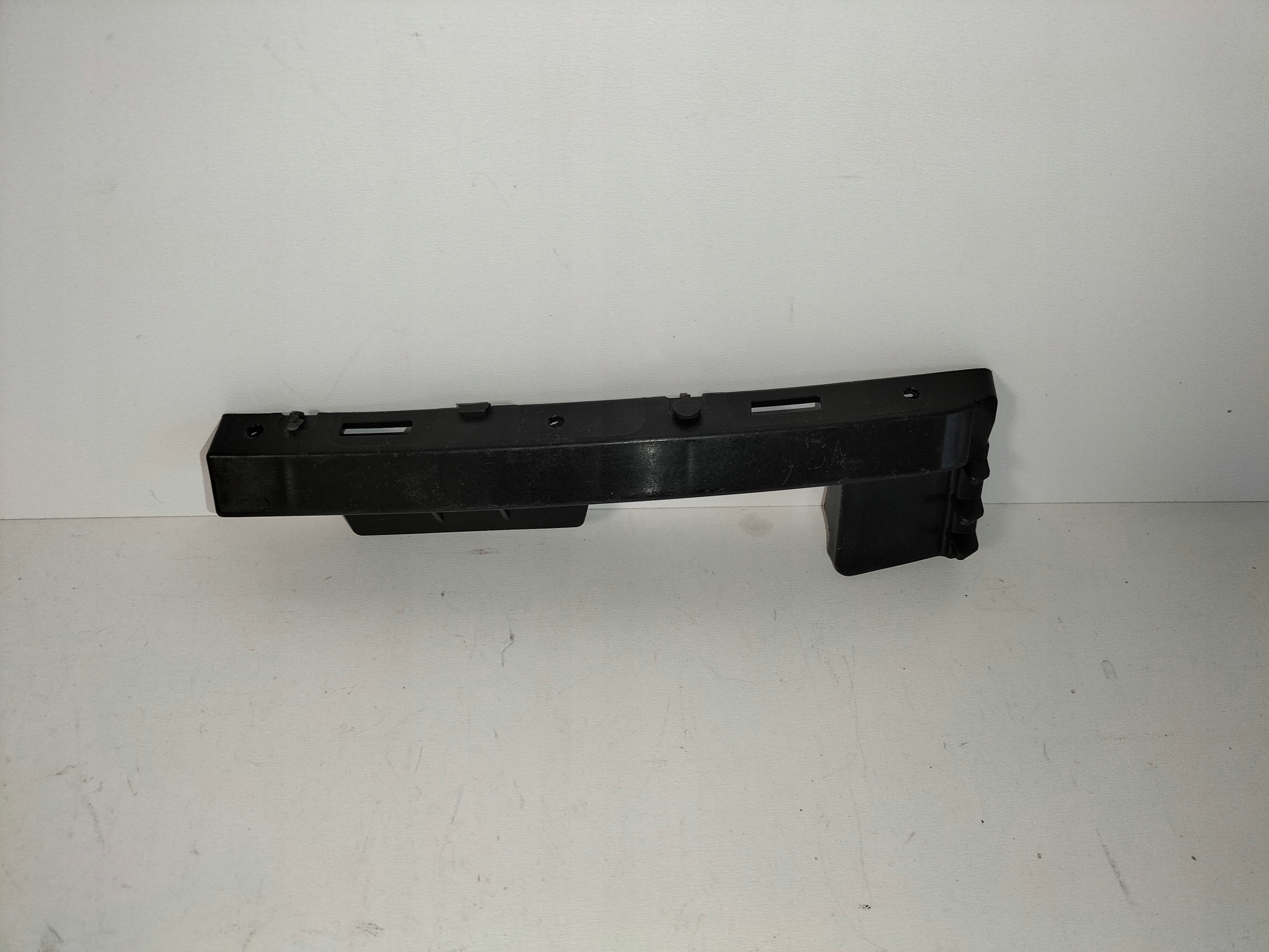 support holder grille boczny front right KIA SPORTAGE 5 V LIFT 25
