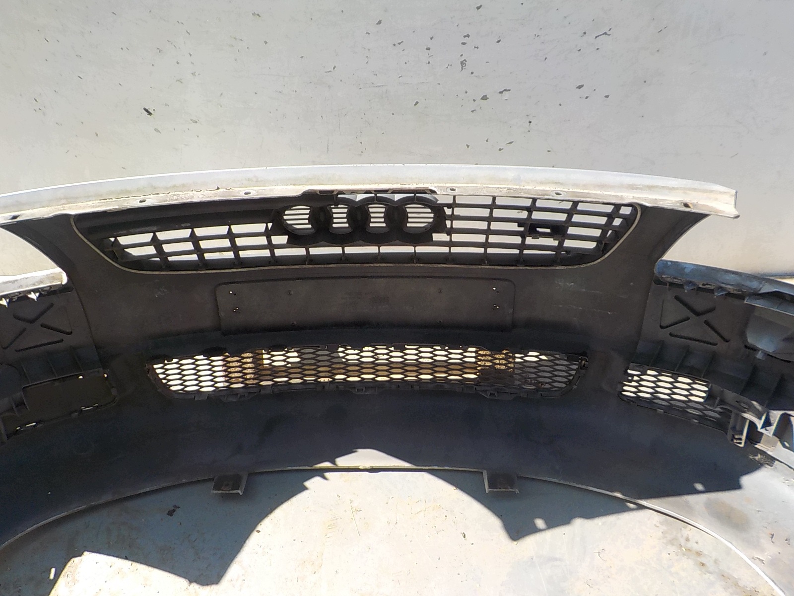 662 AUDI TT and 8N 98-06 bumper front front