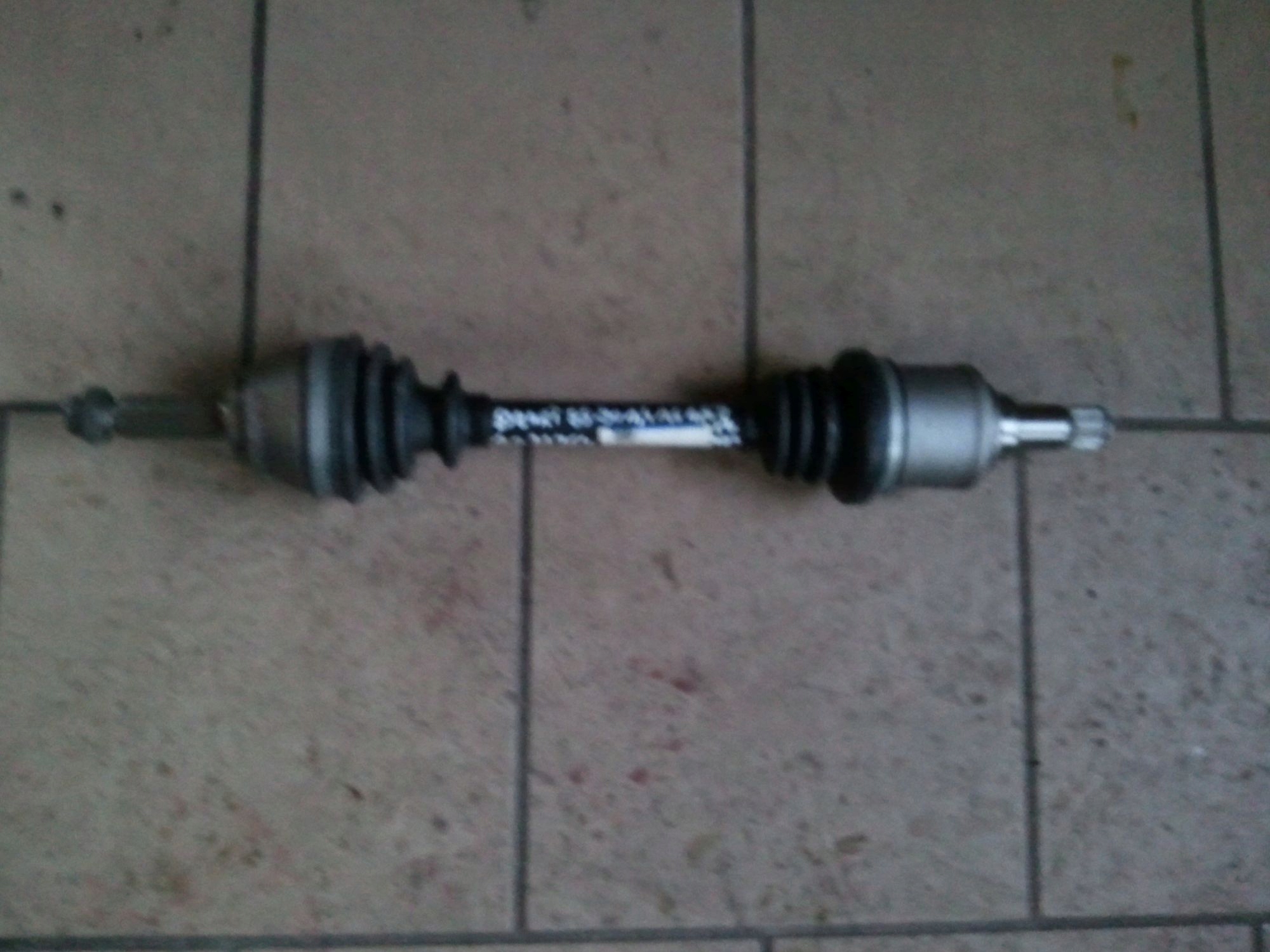 PÓŁOŚ FORD ESKORT 1985-1991 1.4B 1.6B 1.6D LEWA