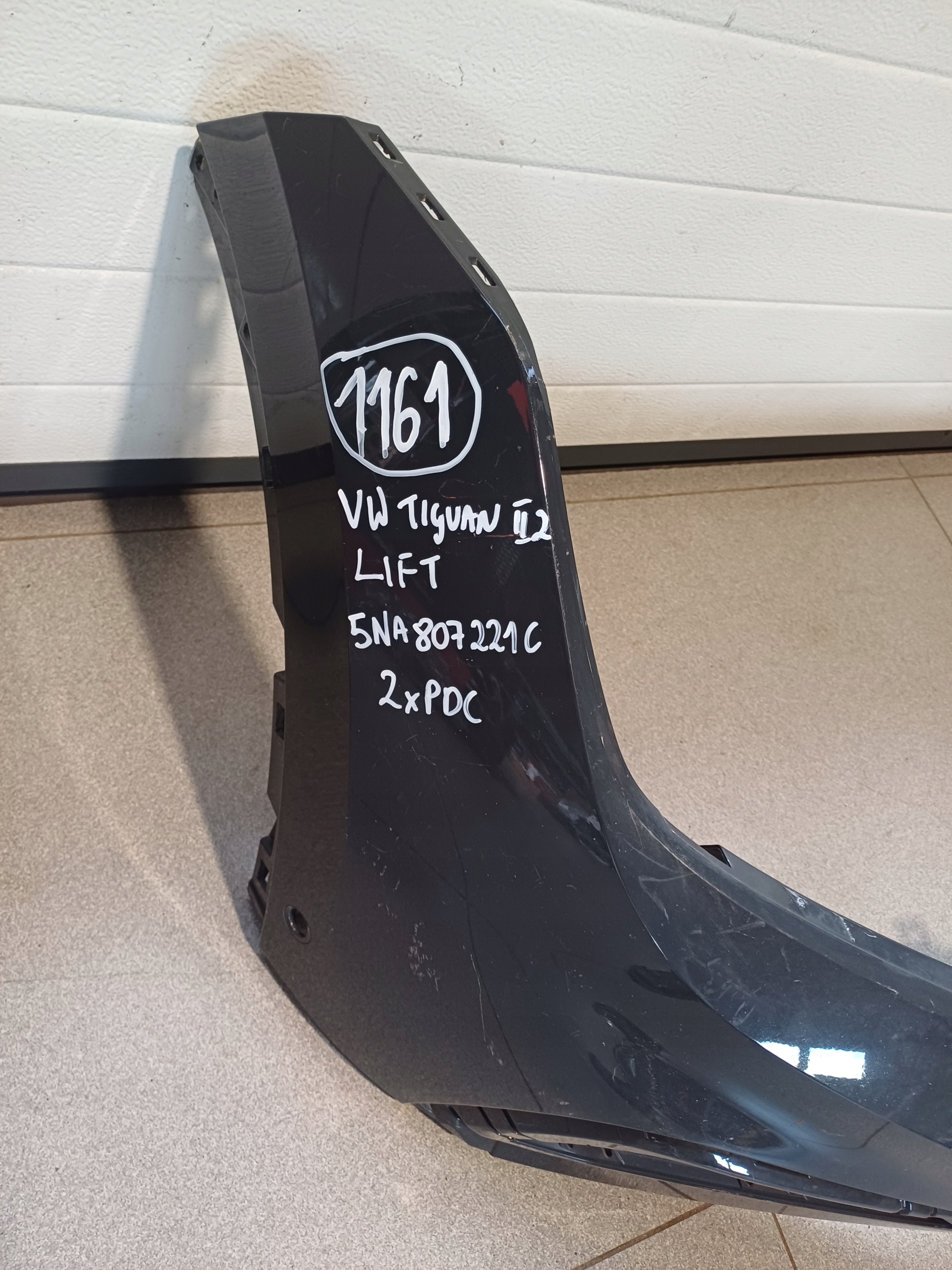 bumper front front VW TIGUAN II 2 LIFT 5NA807221C 2 X PDC