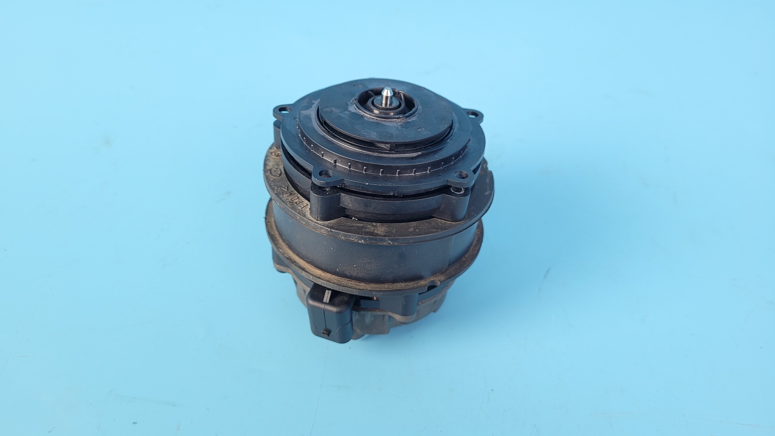 BMW 3 ' G20 19R электрический водяной насос 8651288