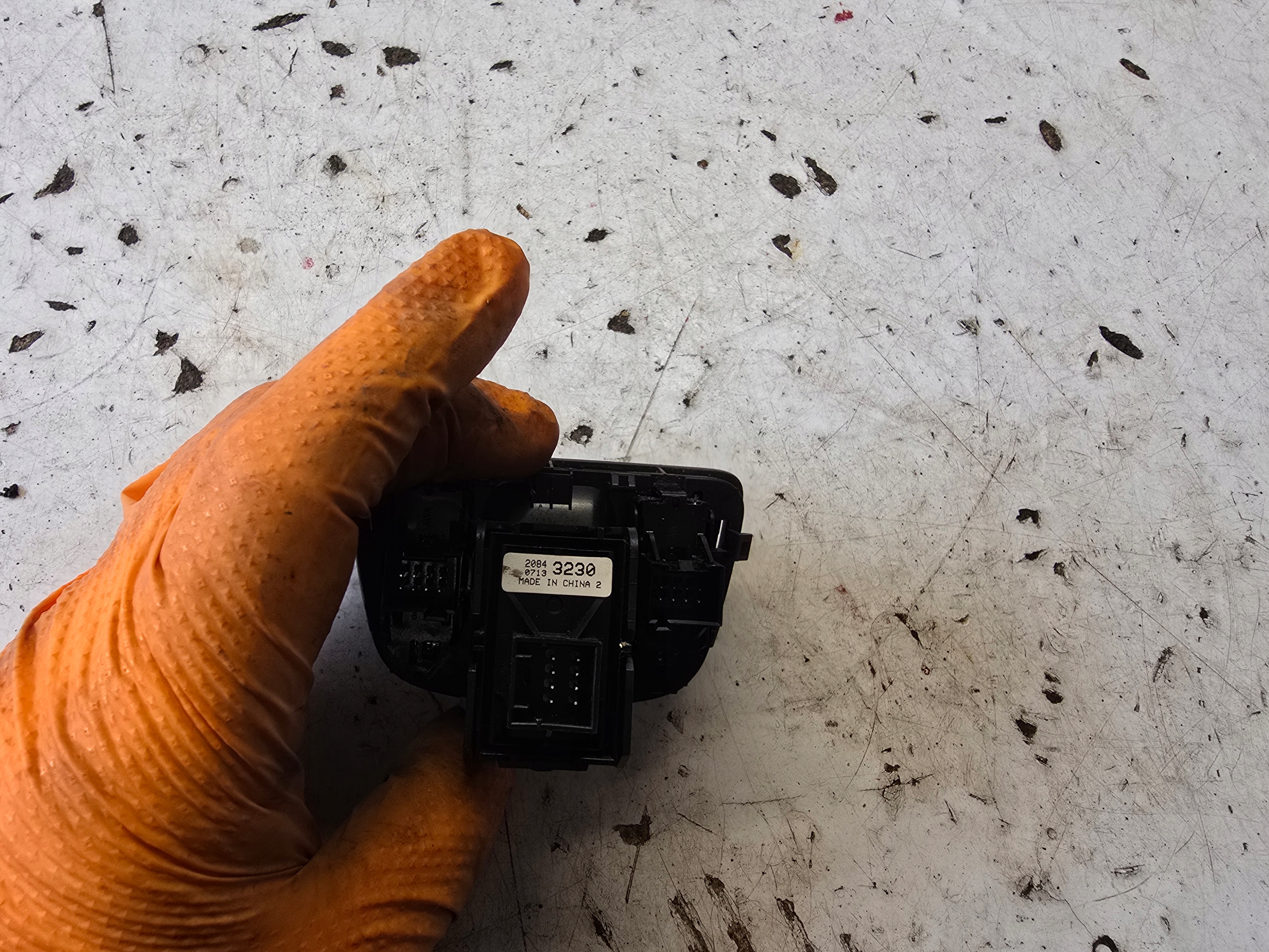 OPEL ZAFIRA C button 4 PDC TRAKCJA electric electrical PANEL PRZYCISKOW