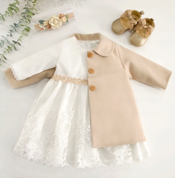 płaszczyk beżowy roz 62 NELA Marka Inna marka