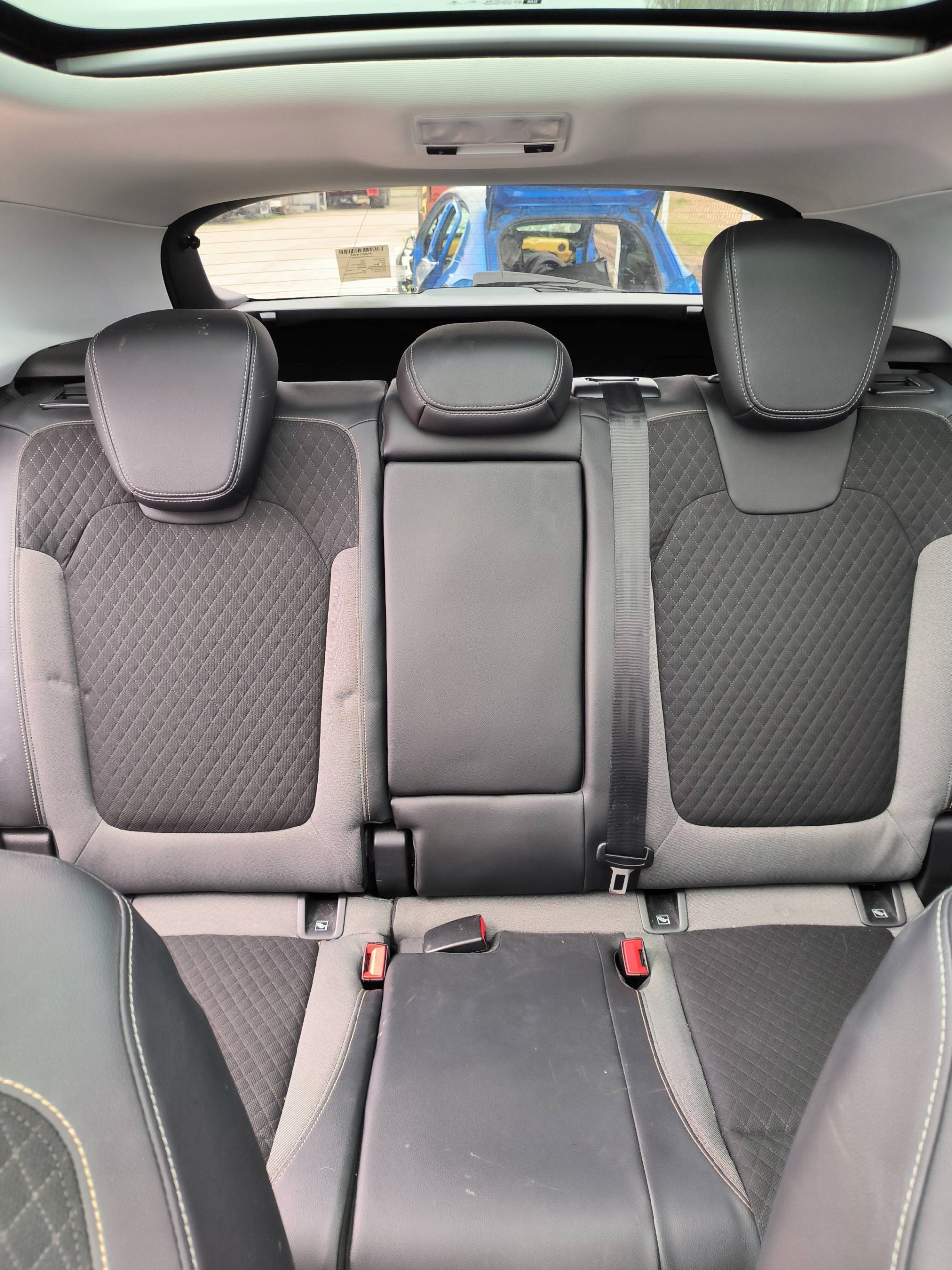seats front rear part OPEL GRANDLAND X and