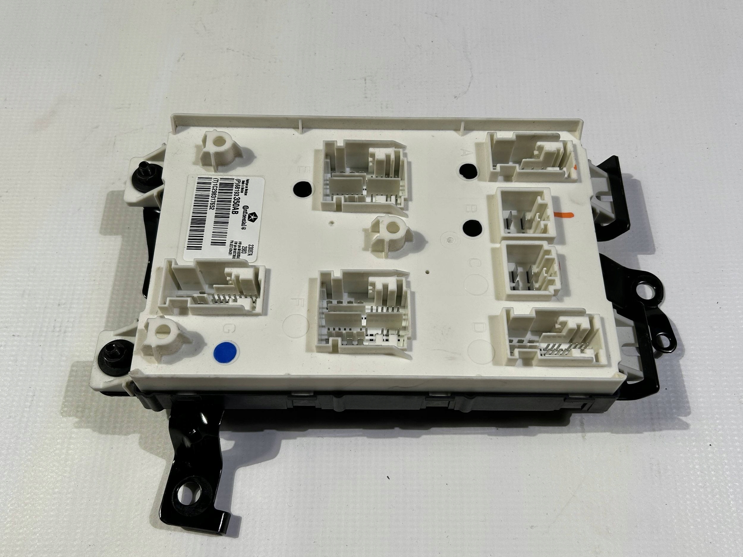 control unit module computer komfortu BCM Jeep Grand Cherokee 2014r