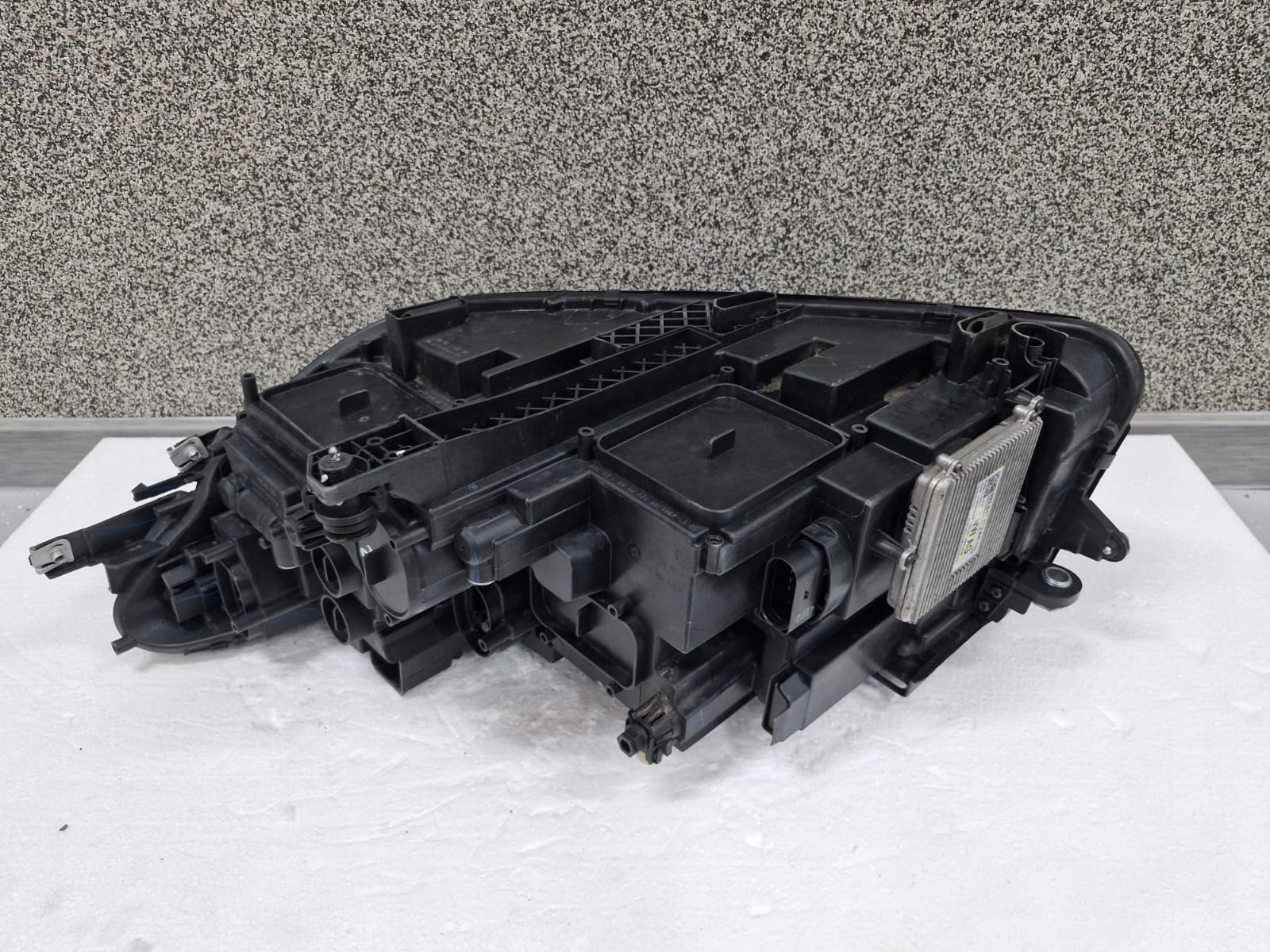 light right VW Tiguan 5NB II LIFT Allpace R-LINE Full Led IQ