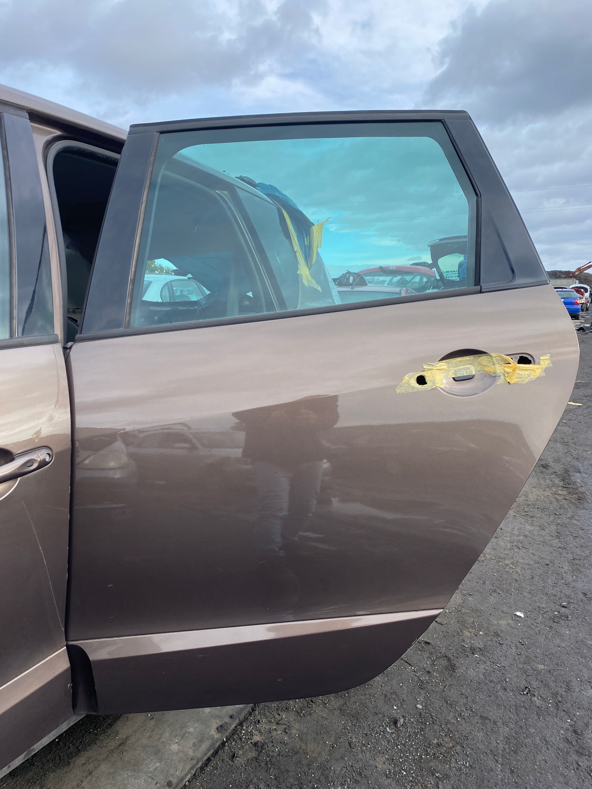 Renault Scenic 3 III 08-16 DRZWI LEWE TYLNE TYŁ kod lakieru TECNB