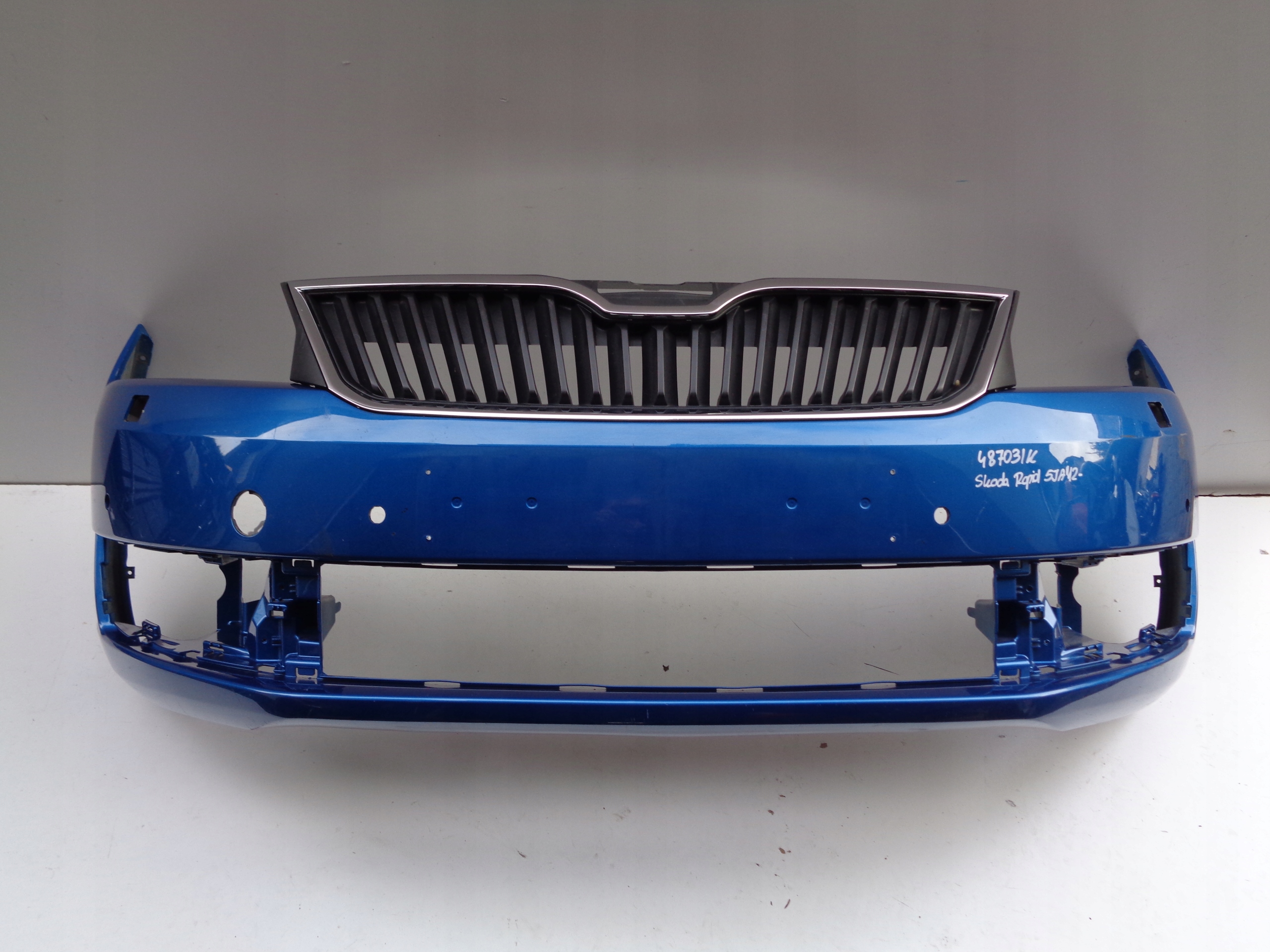 front bumper SKODA RAPID 5JA 12- NR 48703