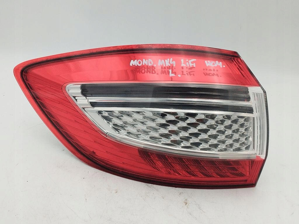 Ford Mondeo MK4 IV lift kombi light left rear part rear