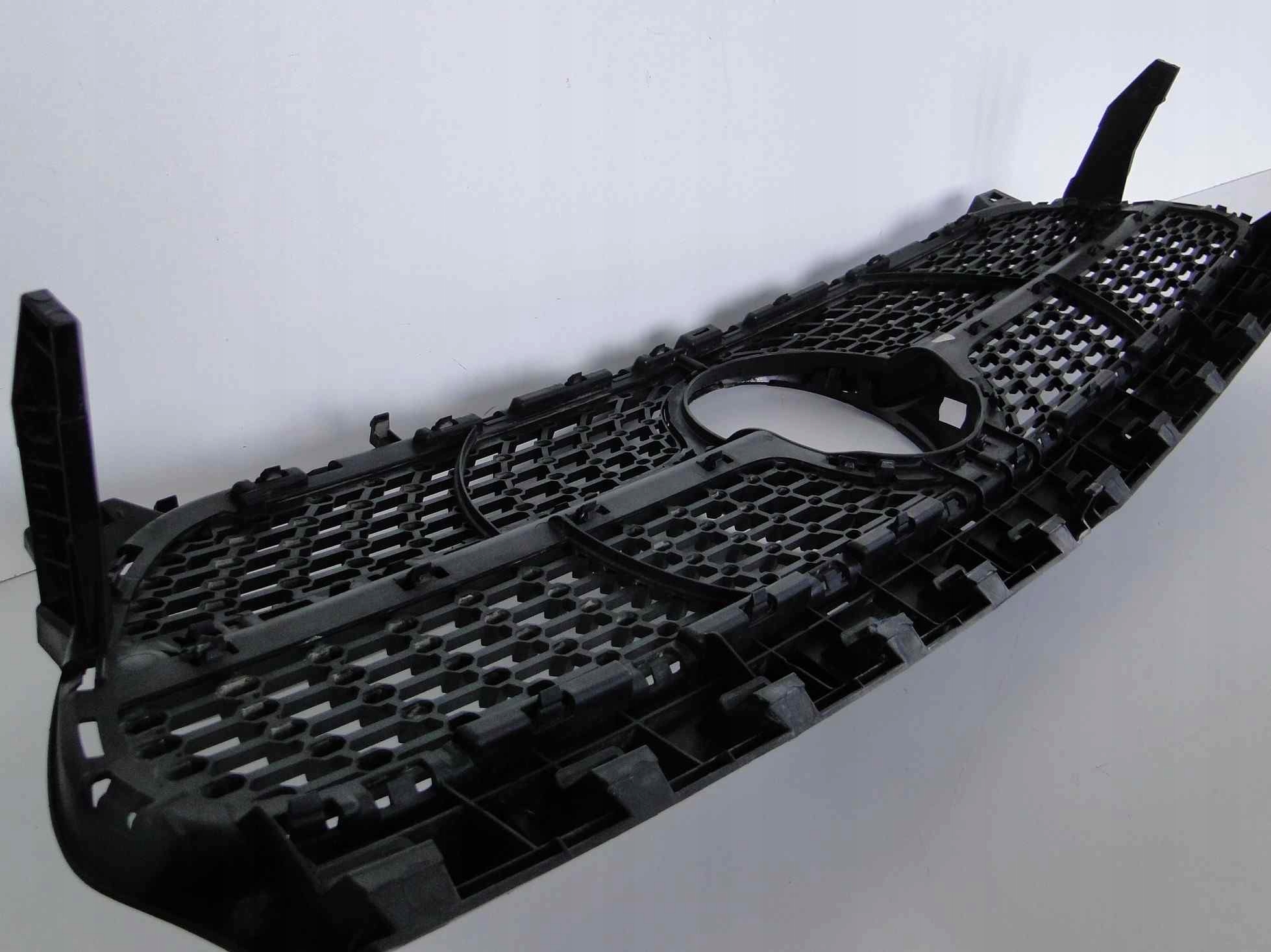 MERCEDES CLA 117 LIFT GRILL ATRAPA CZARNY DIAMENT Numer katalogowy oryginału A1178802500