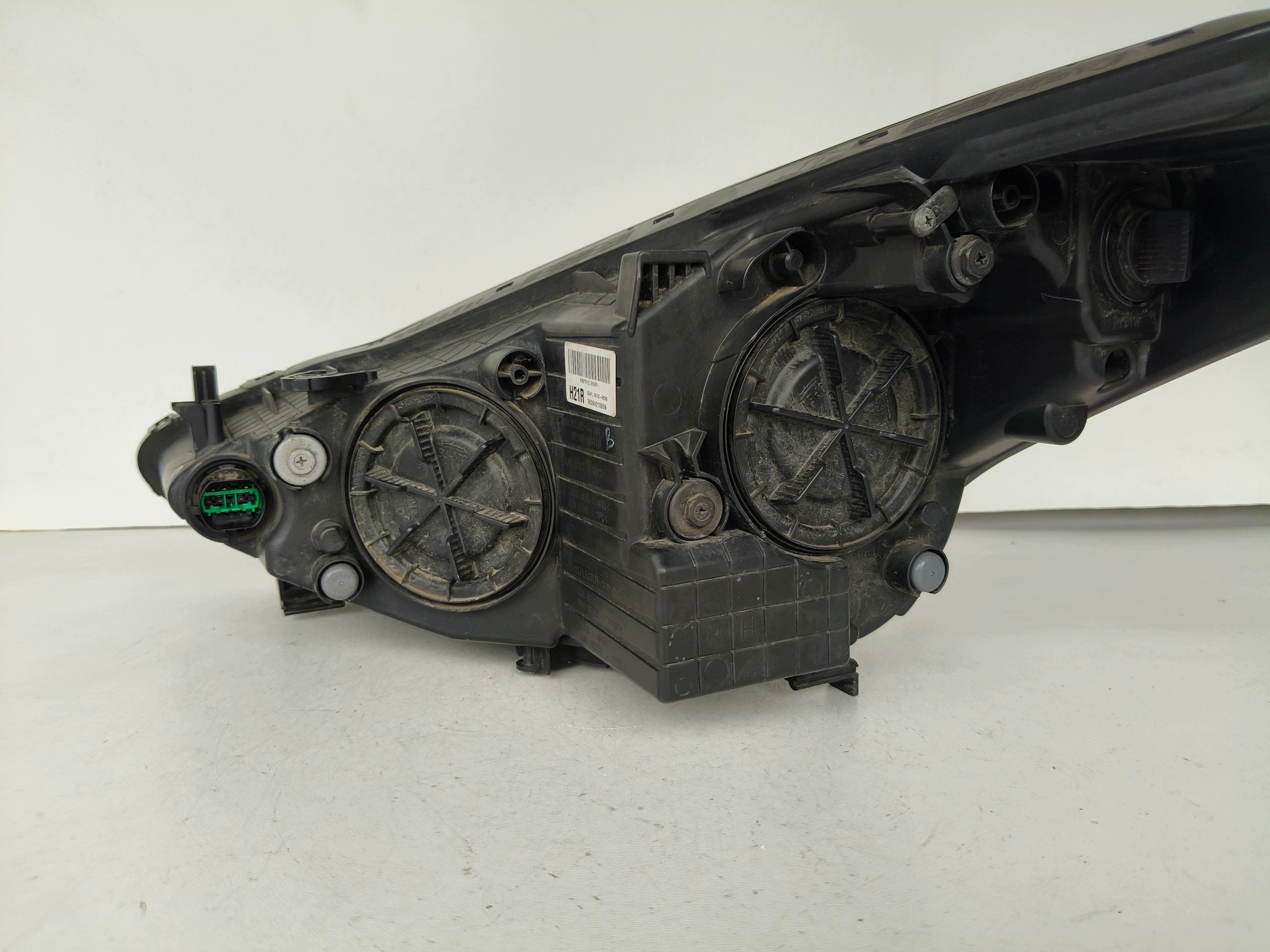 light right REFLEKTOR HYUNDAI I30 II 12