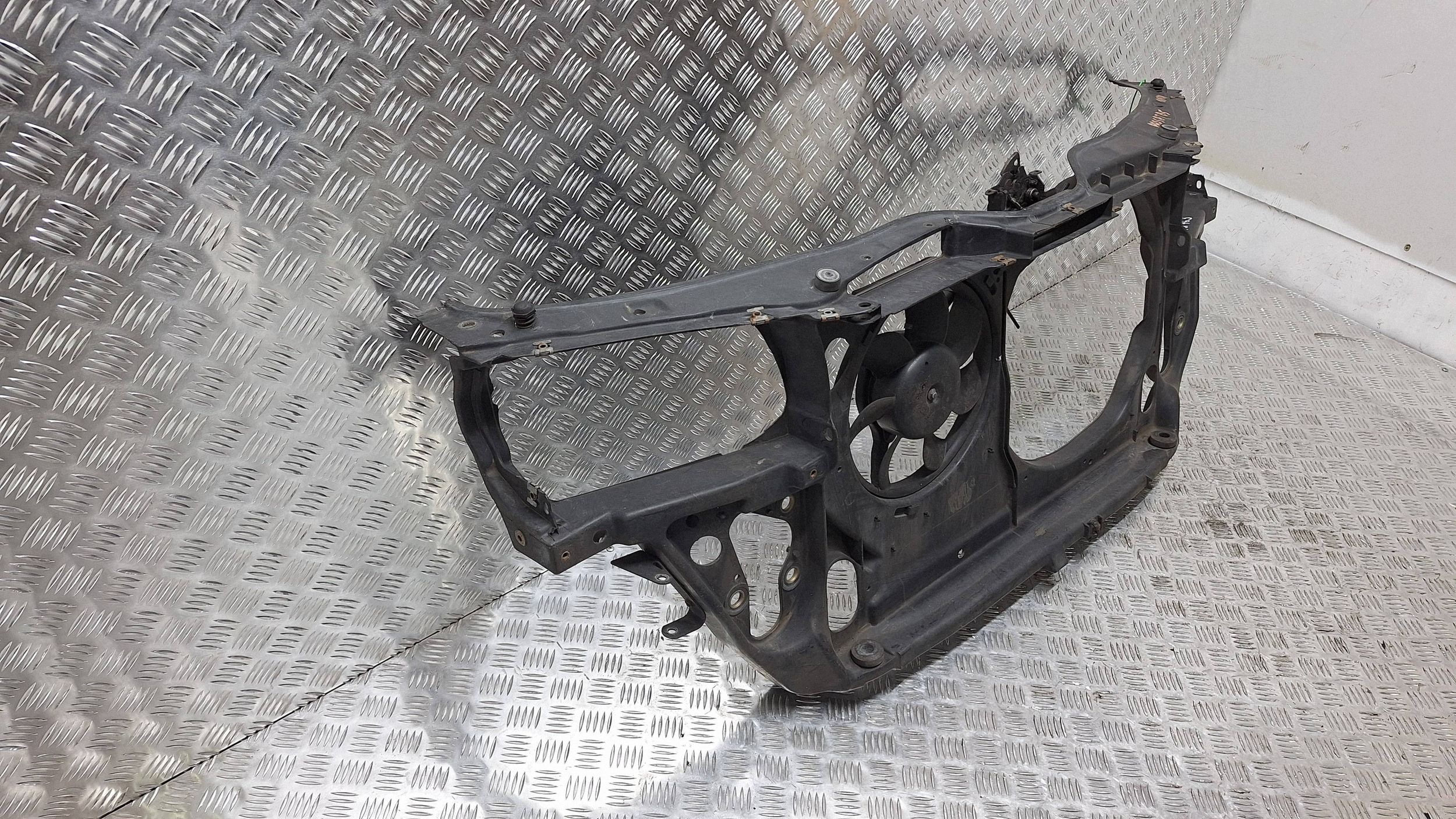 support panel for radiators pillar iron fan 3B0805594 VW PASSAT B5 1.9TDI