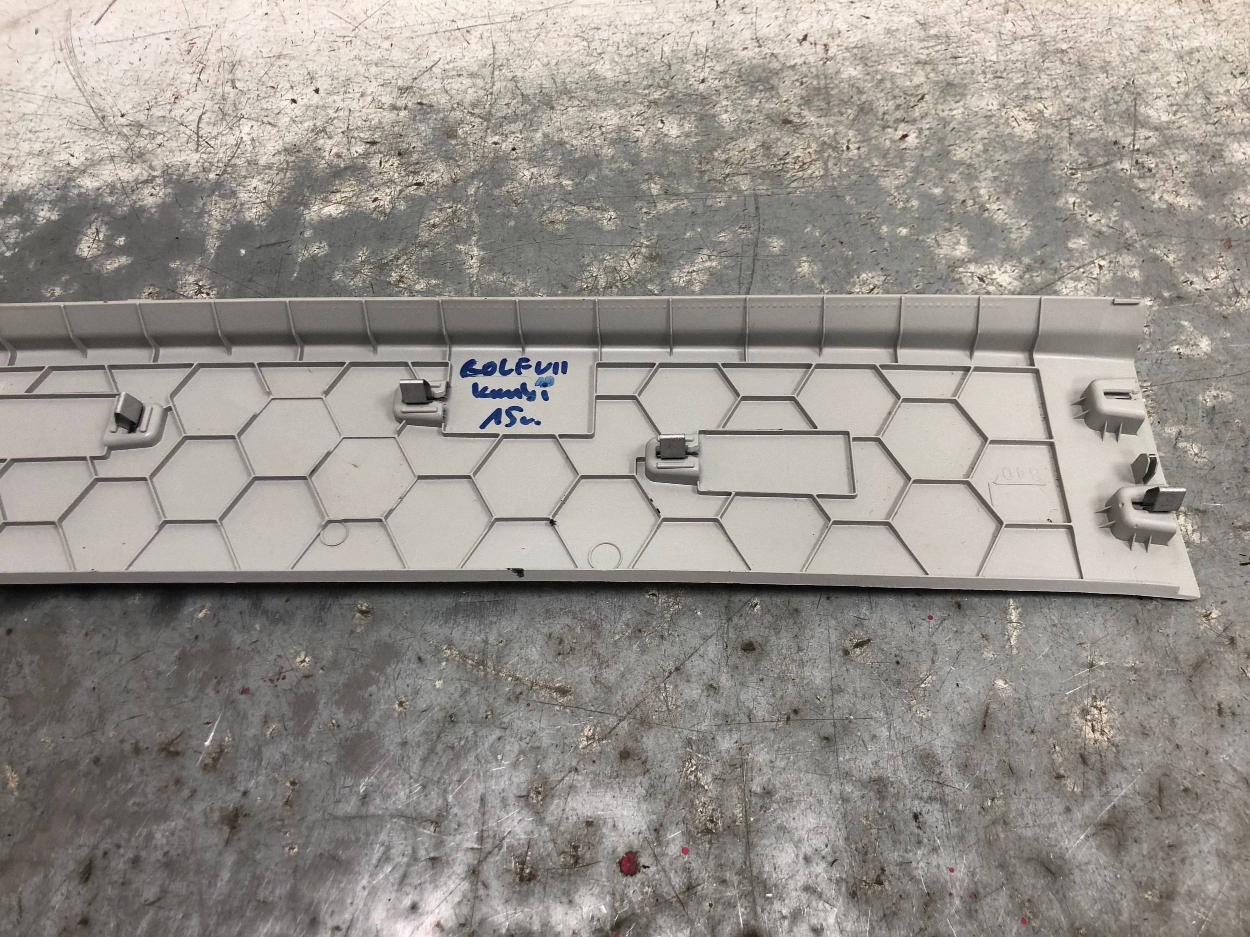 lista fedél tetö VW GOLF VII KOMBI 5G9867617