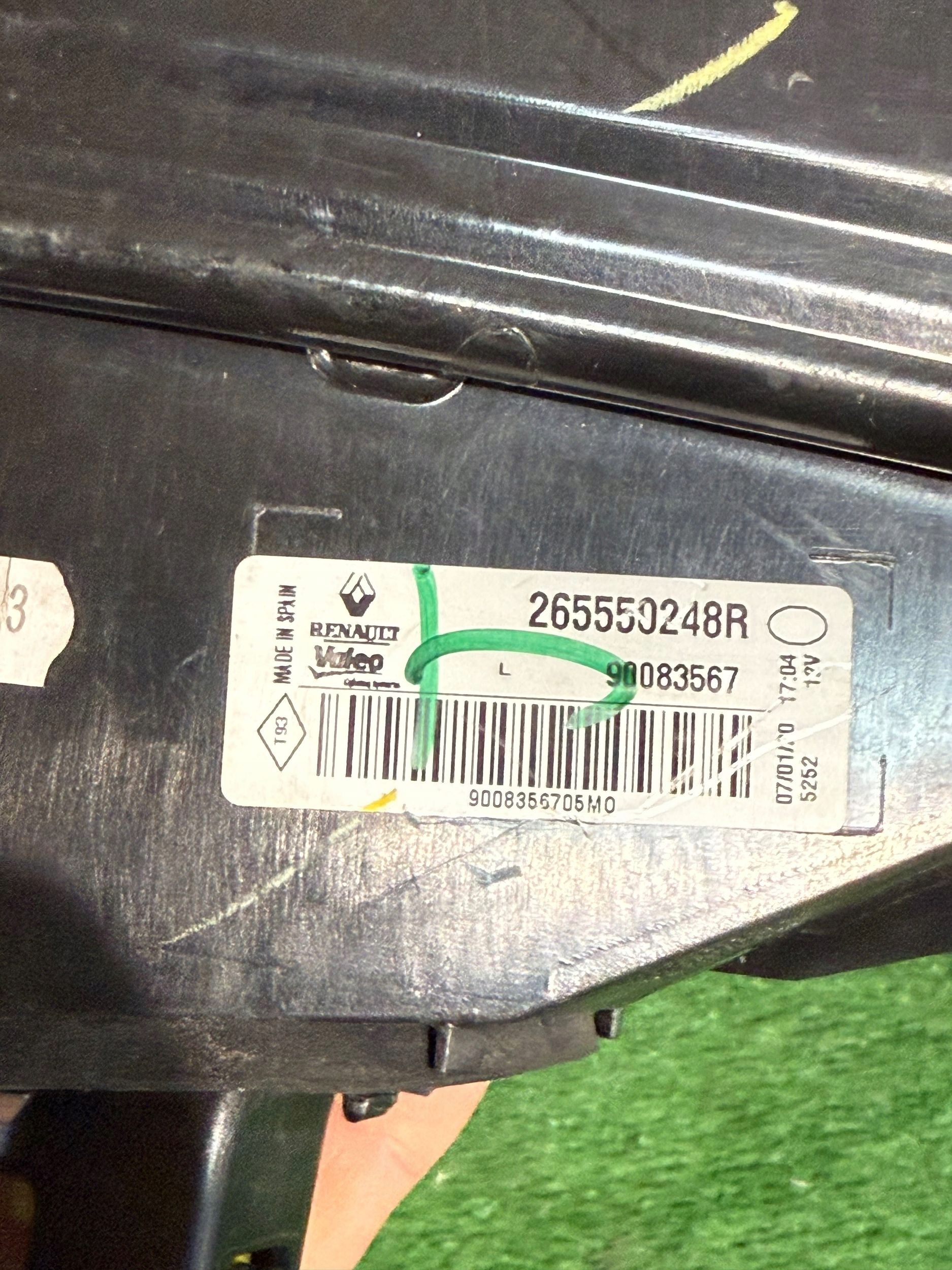 light rear part rear left RENAULT MEGANE IV HB NR:64
