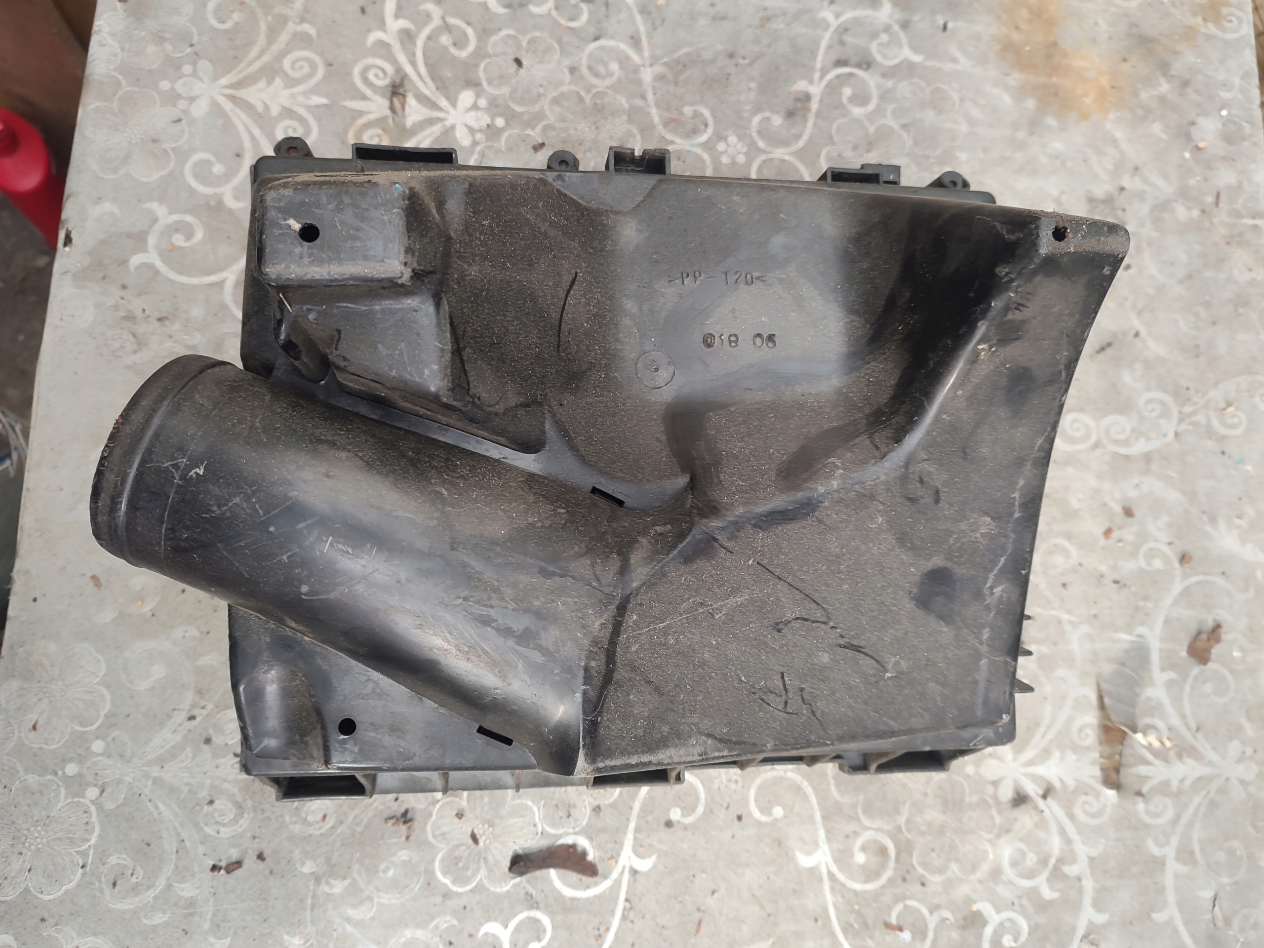 Gehäuse filter luft OPEL VECTRA C 2,2 16V 9177264