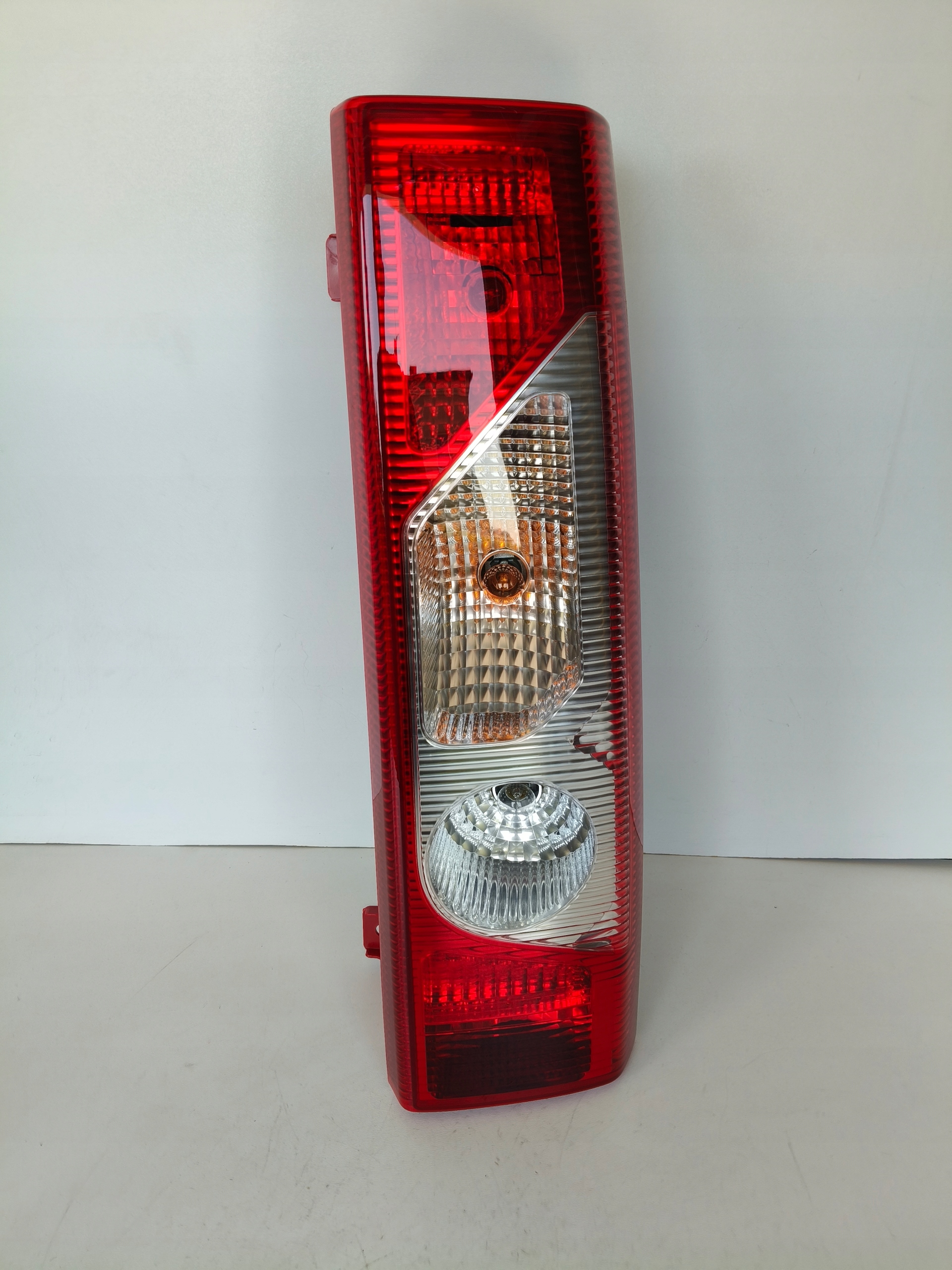 NO-WA-- light right rear CITROEN JUMPY EXPERT PROACE 07-16 T9