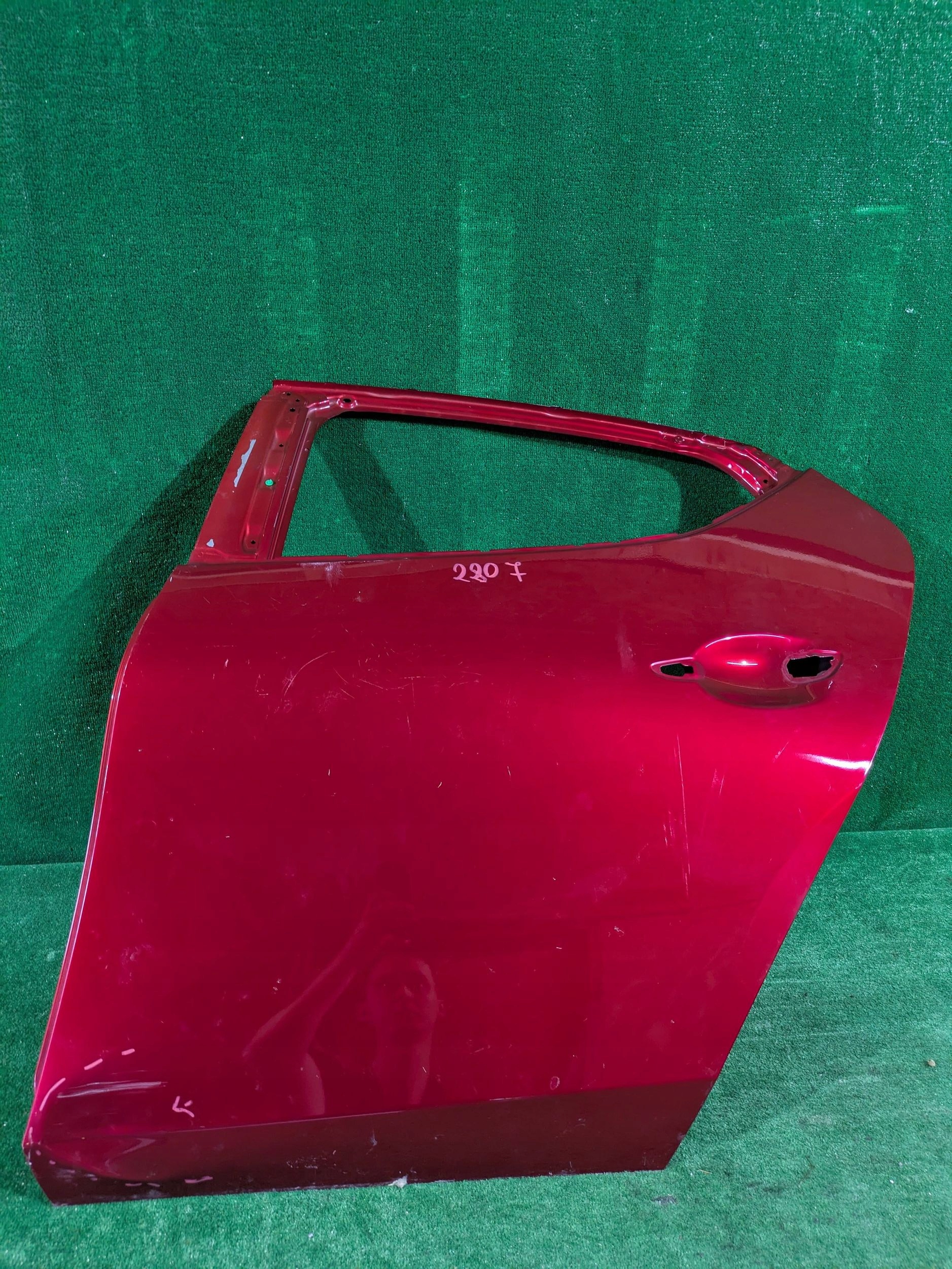 door rear. left left rear part MAZDA 3 BP HB 19
