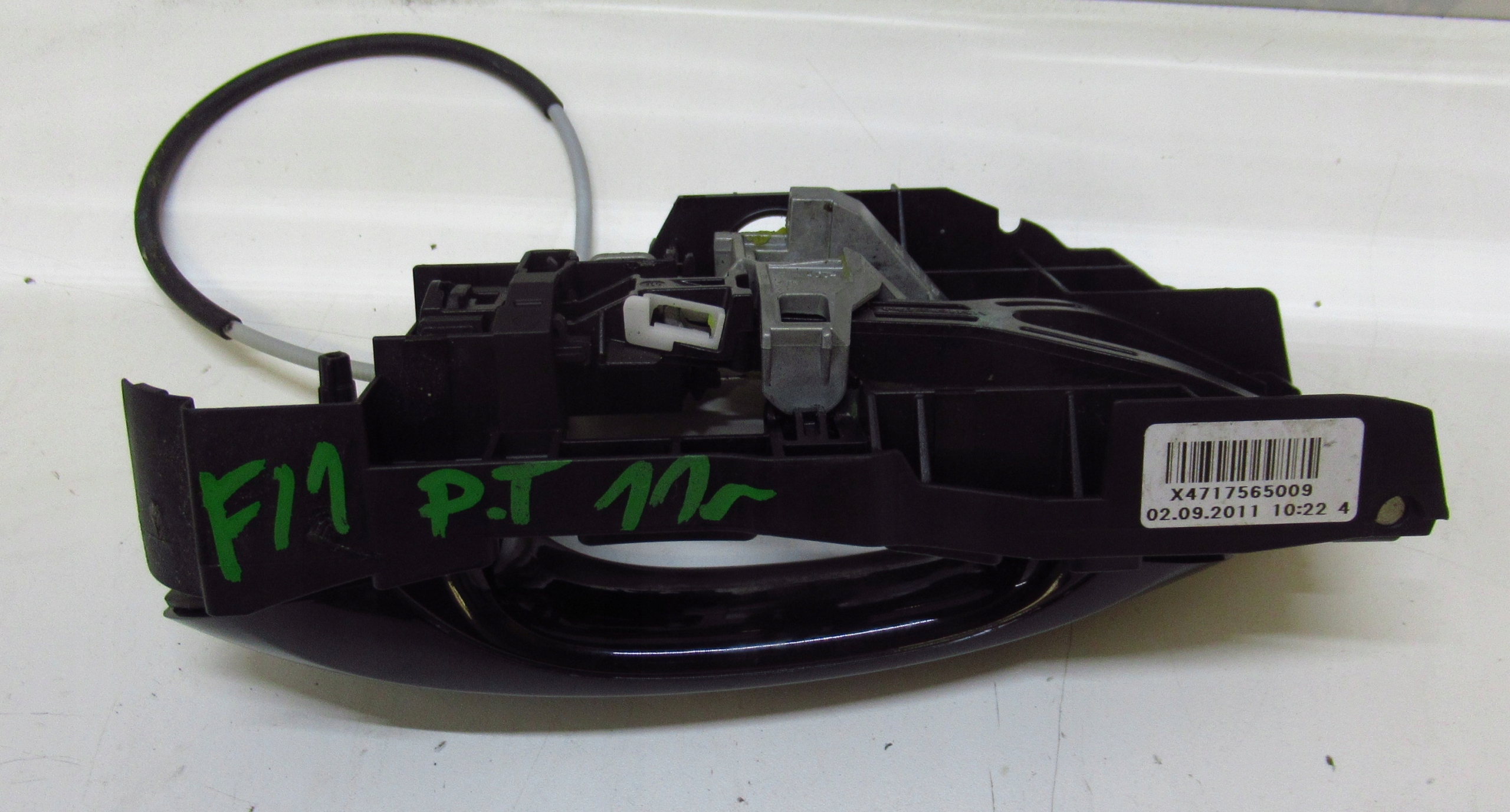 BMW F11 handle exterior right rear part