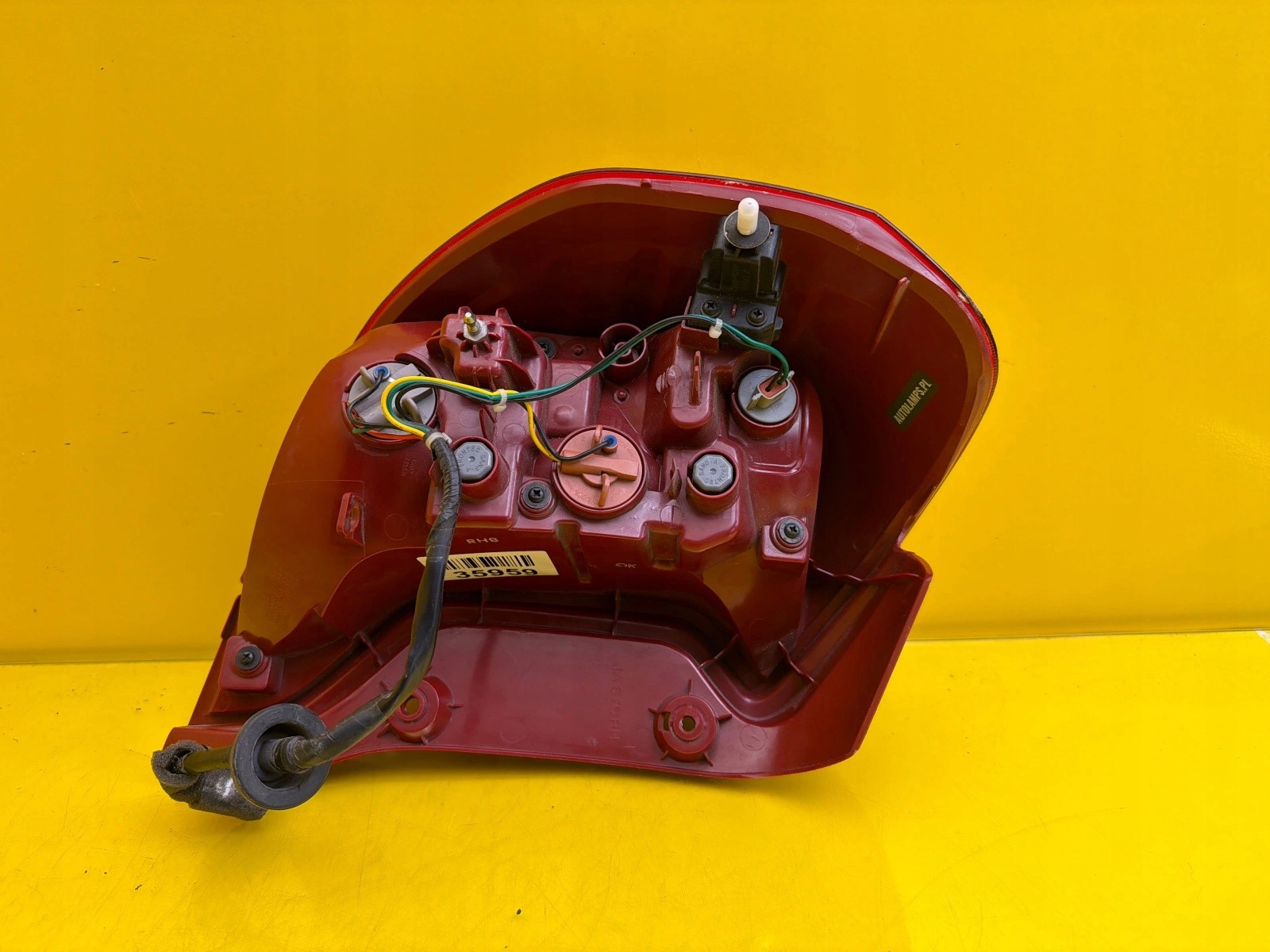 light right Kia Picanto III 2017- rear part 92402-G6000