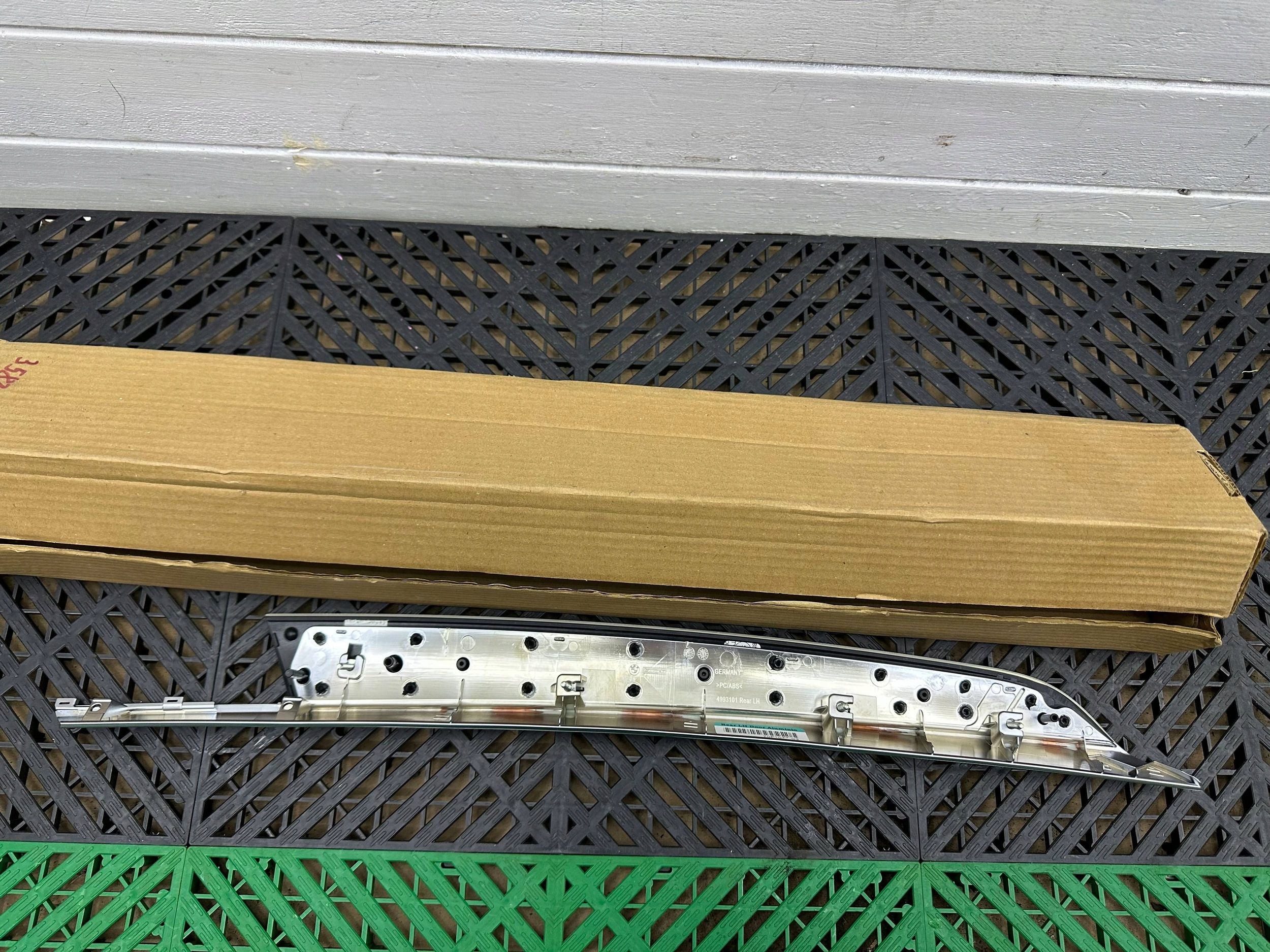 moulding door tylnych BMW X5 E70 7137205