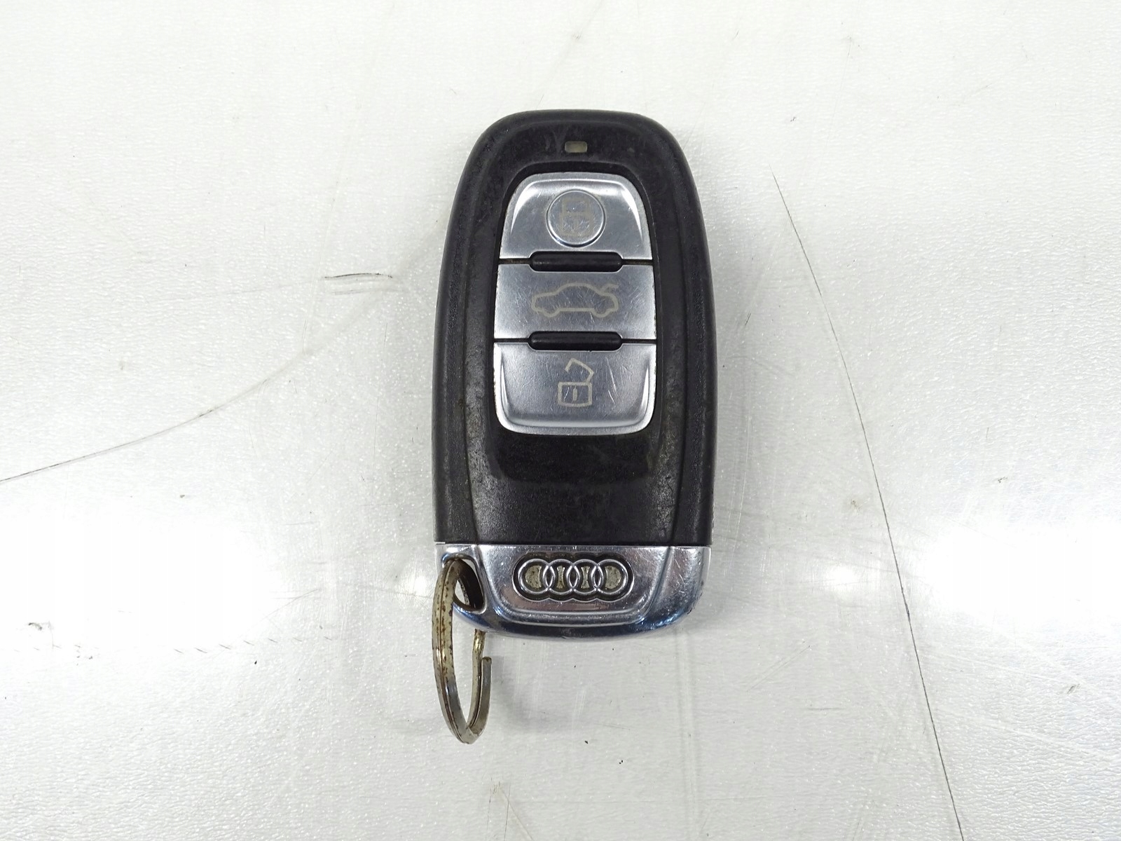 КЛЮЧ ПУЛЬТ AUDI S5 8Tt0959754q