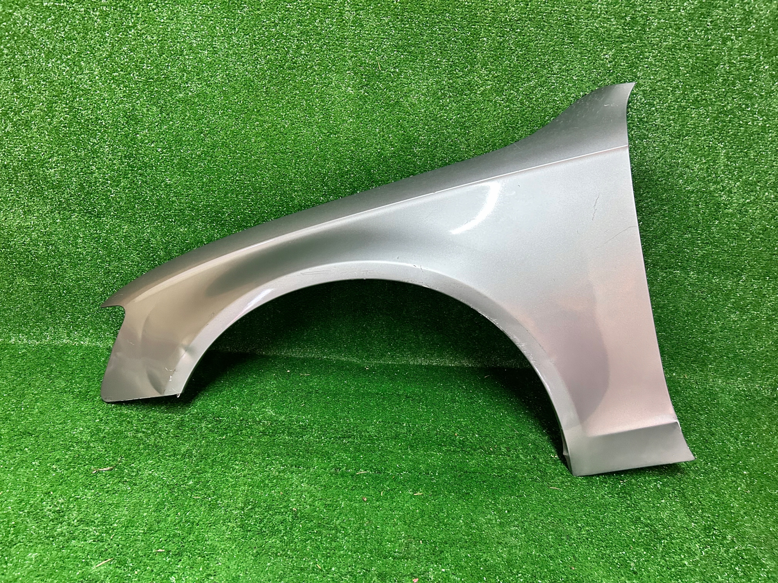 fender front left AUDI A4 B8 08-11 NR.037