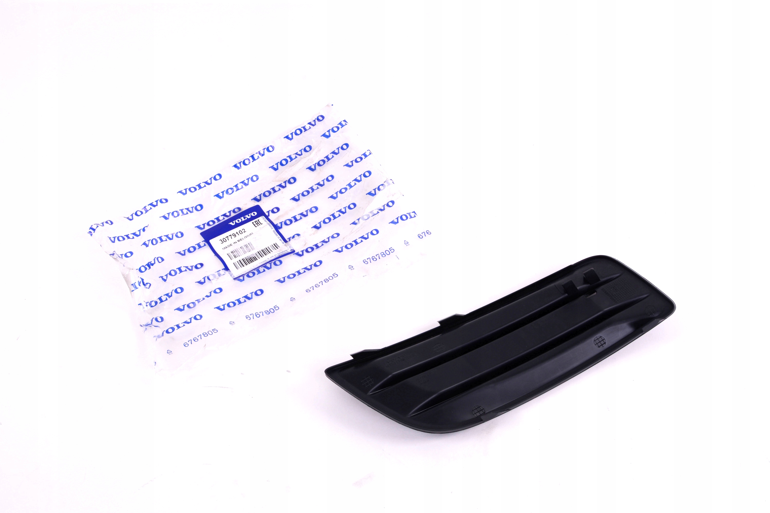 30779102 - Заглушка бампера левая передняя OE VOLVO V50