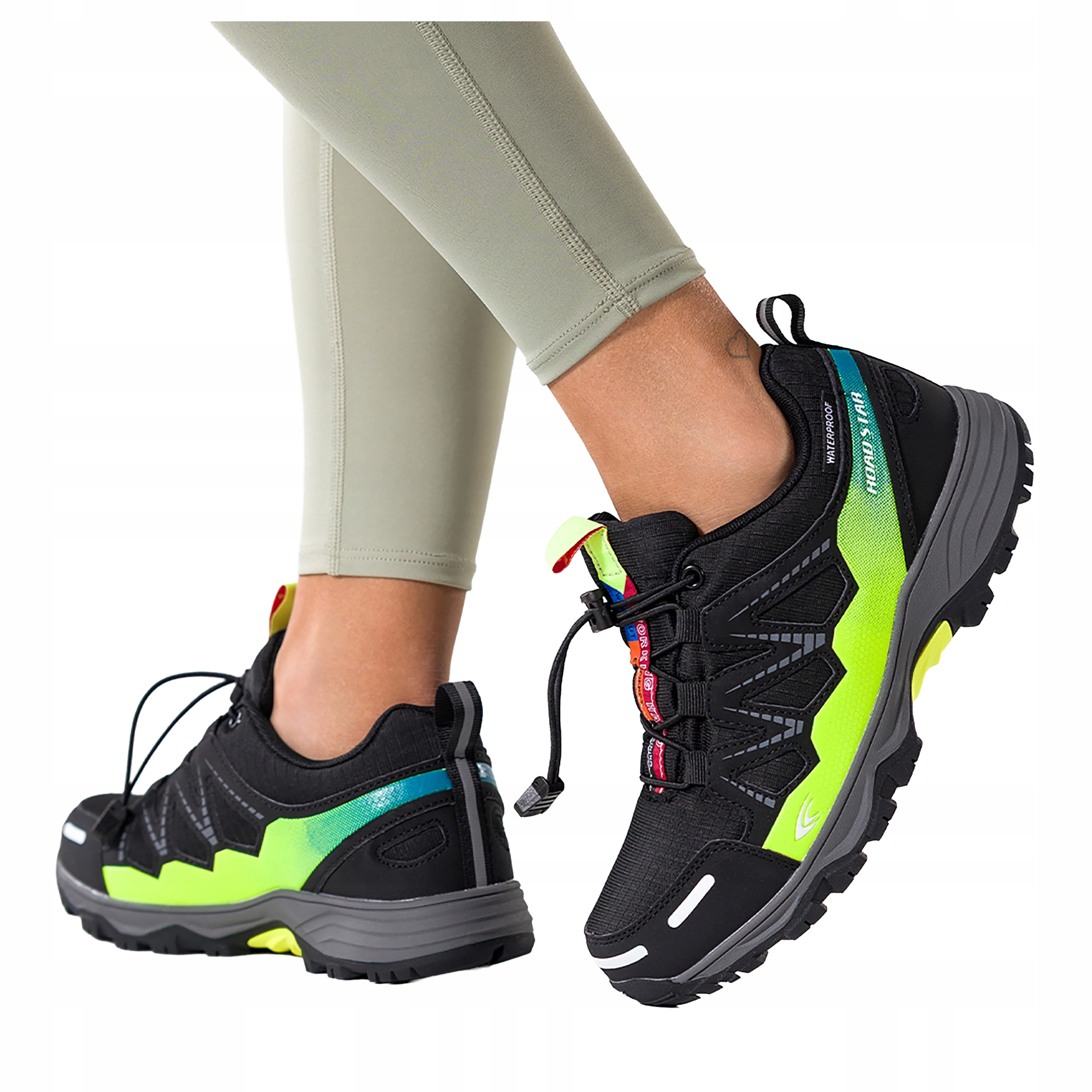 Černé Trekingové Boty Dámské Šněrovací Běhounová podrážka r 37