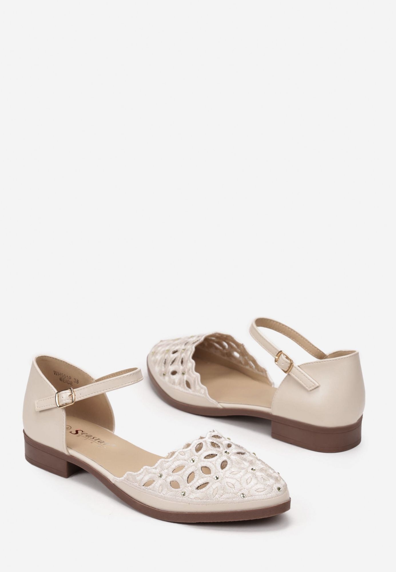 

Born2Be Beżowe Sandały damskie 36 Casual