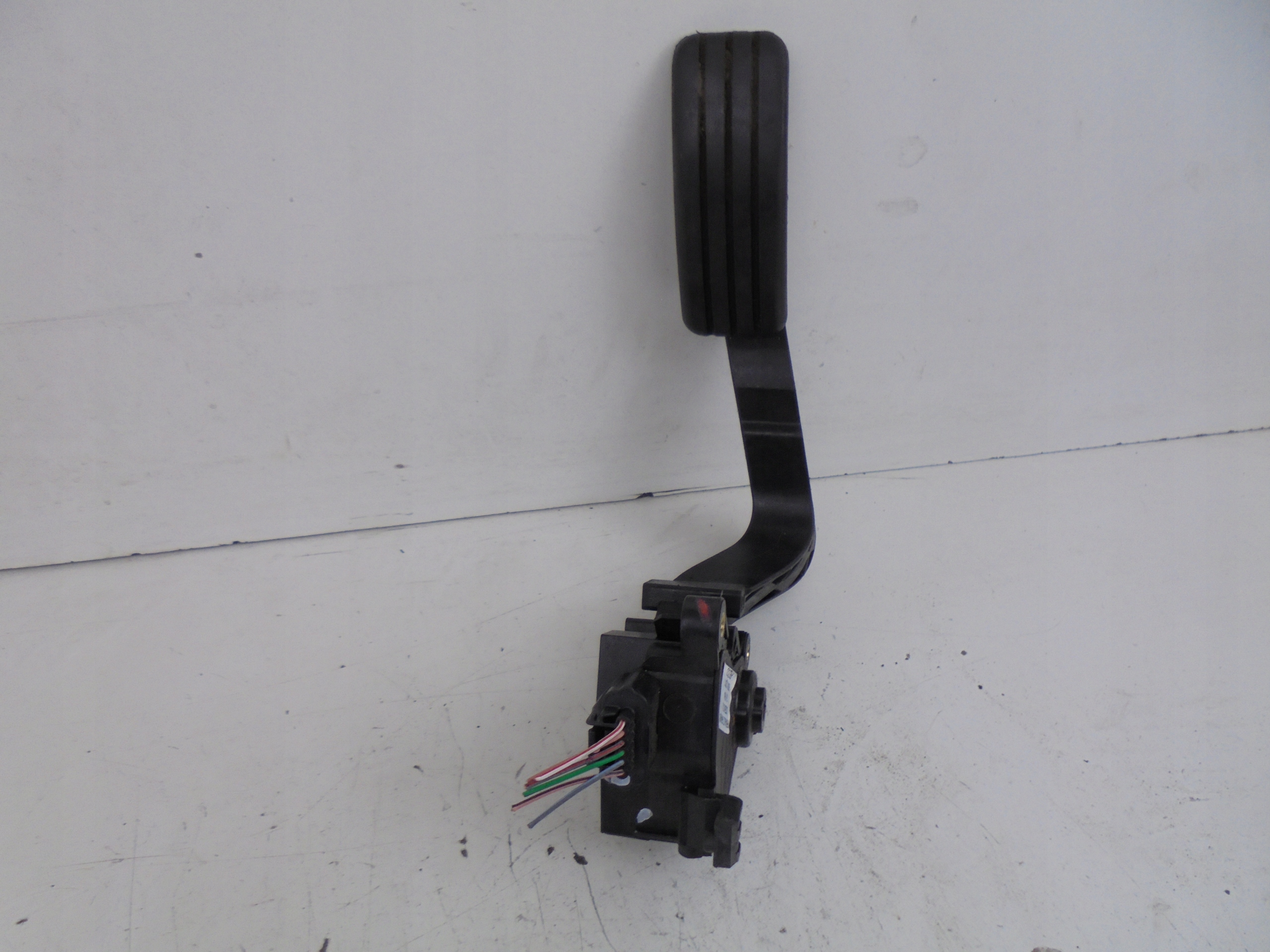 1K2721503M - ГАЗОВИЙ ПОТЕНЦІОМЕТР 180100011R GRAND SCENIC III