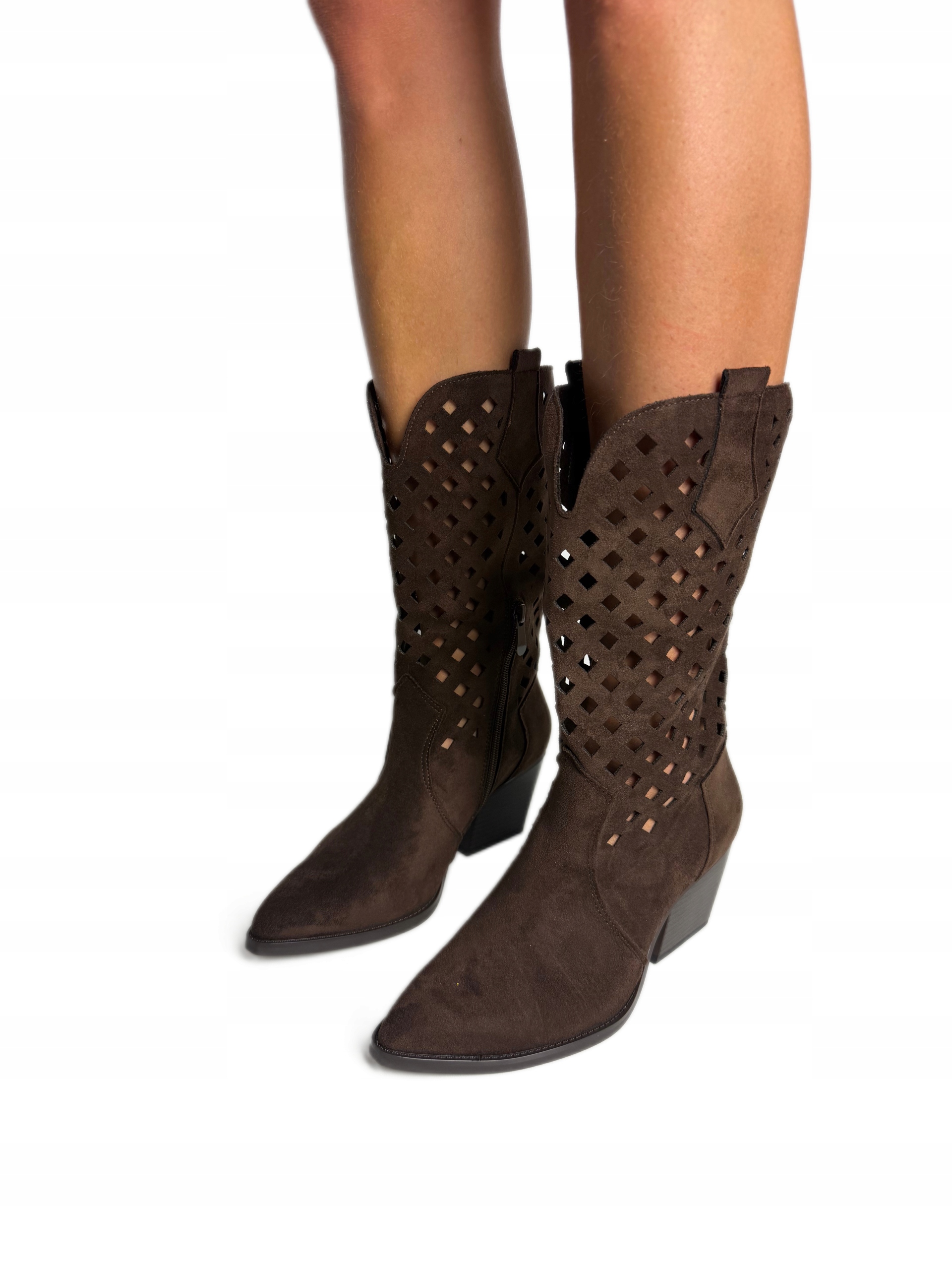 Kovbojské Boty hnědé dámské čokoládové ažurové kozačky velikost 37