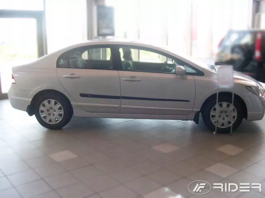 Honda Civic 06-11 sedan, bočné lišty