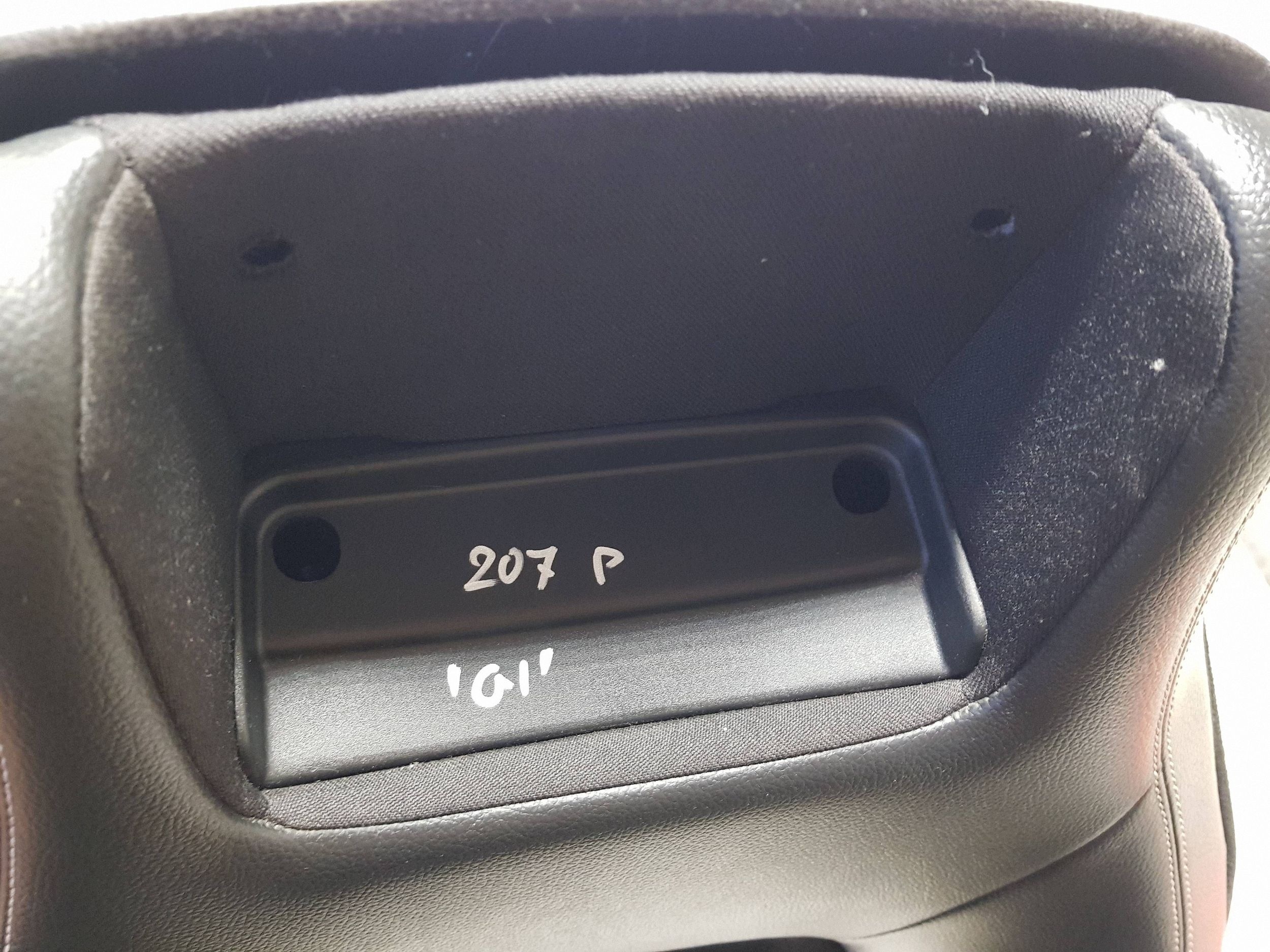 MERCEDES W207 OPARCIE Siège Passegers Droit