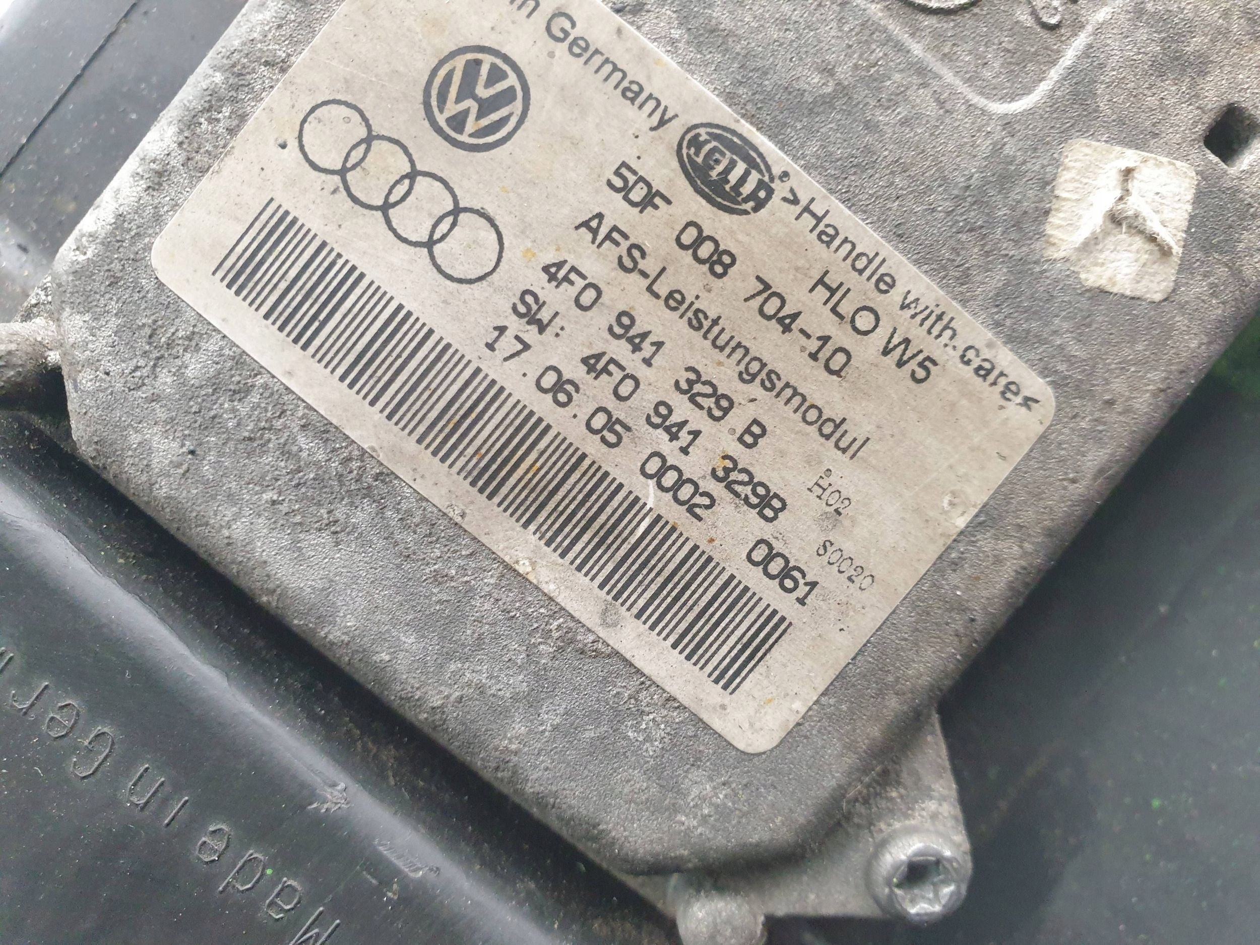 C02f267b400989d232fa61885b15