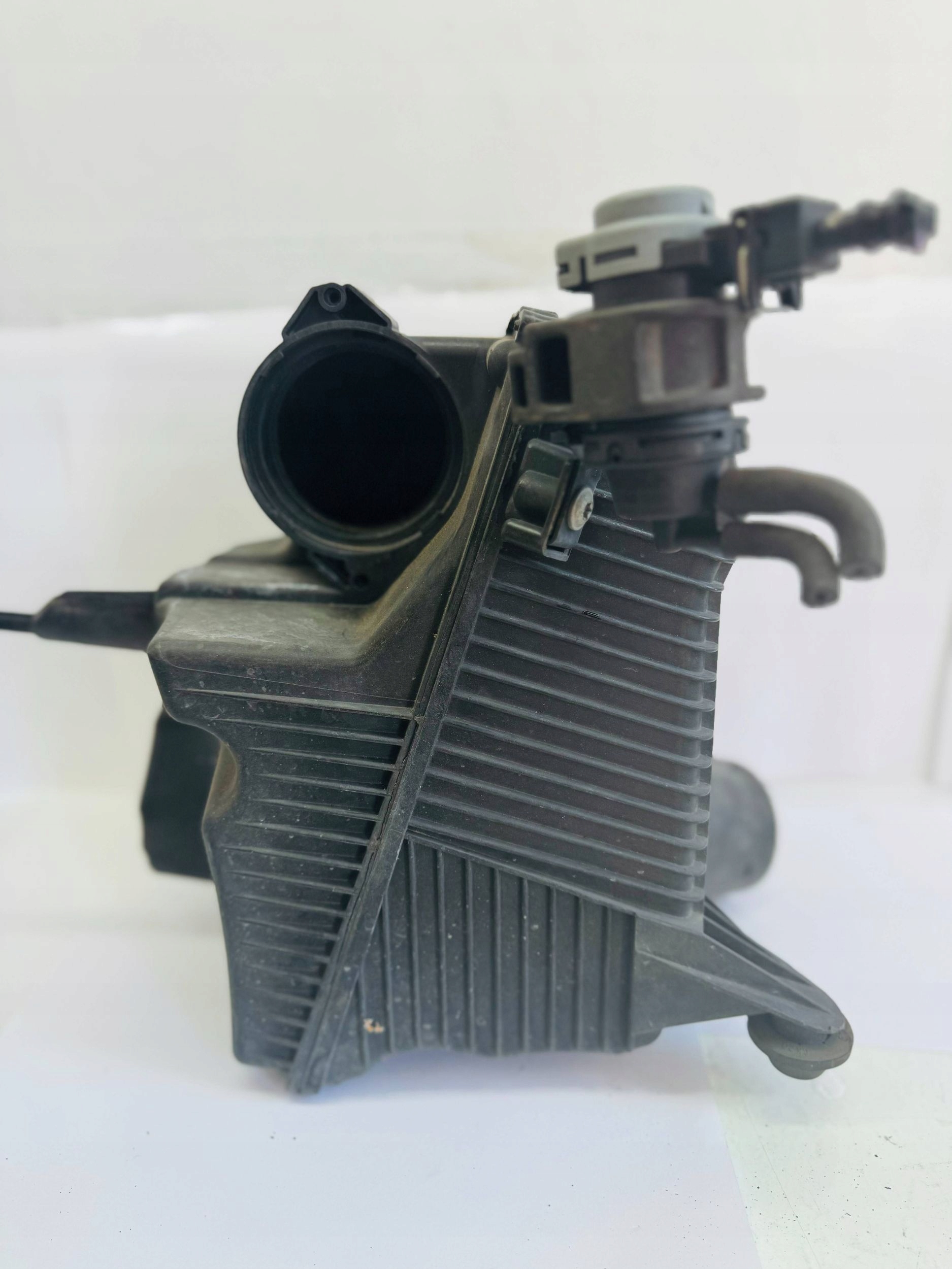 Gehäuse filter luft RENAULT SCENIC II 2.0 DCI 8200369798D