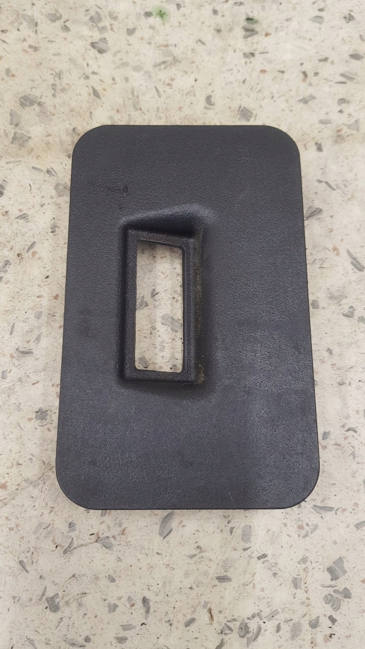 РАМКА ЗАХИСТ ЛАМПИ MERCEDES W220