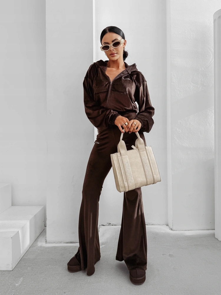 Welurowy komplet damski Olavoga Velvet Wood 2025 brąz M