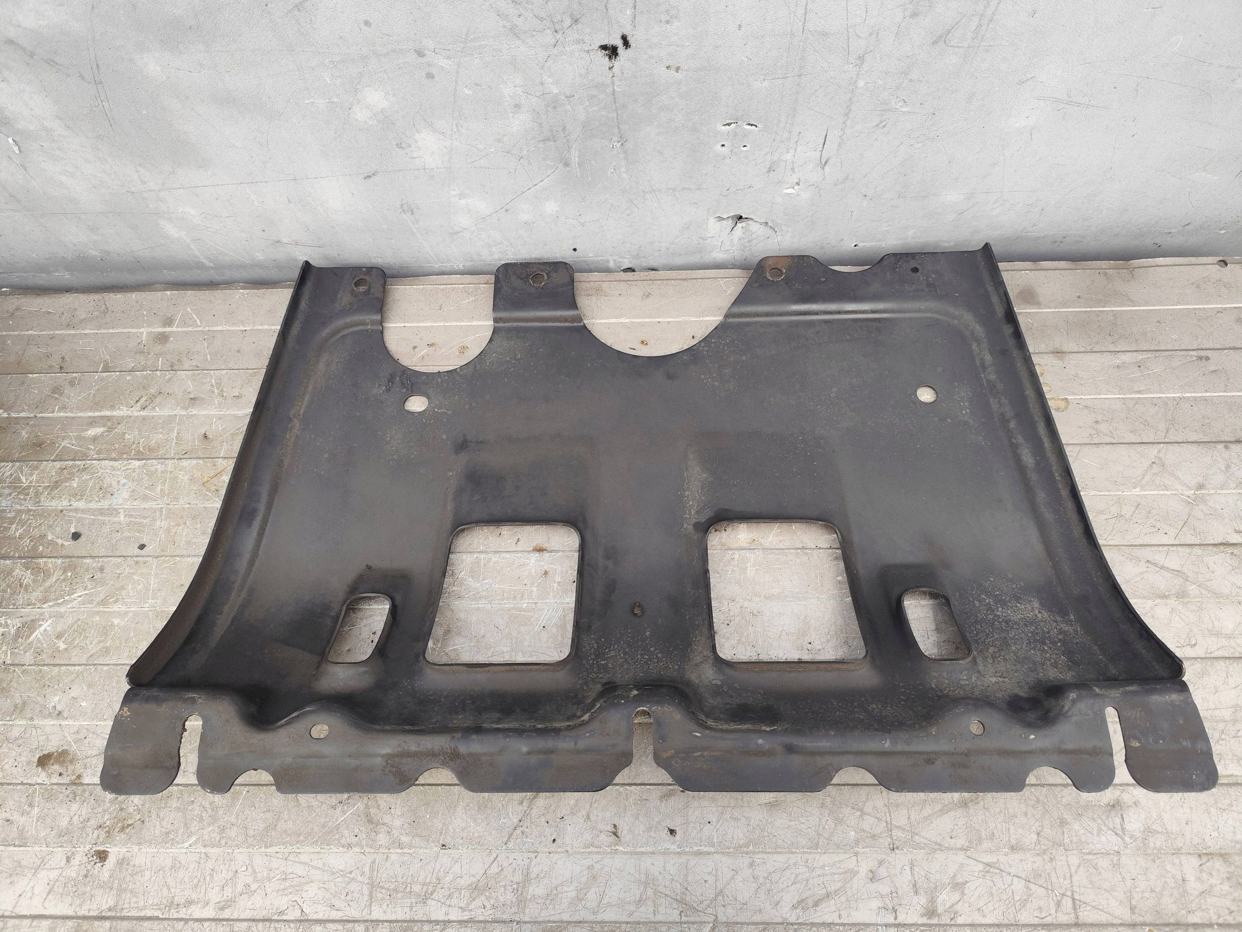 JEEP CHEROKEE KL TRAILHAWK cover below engine 68102270AB