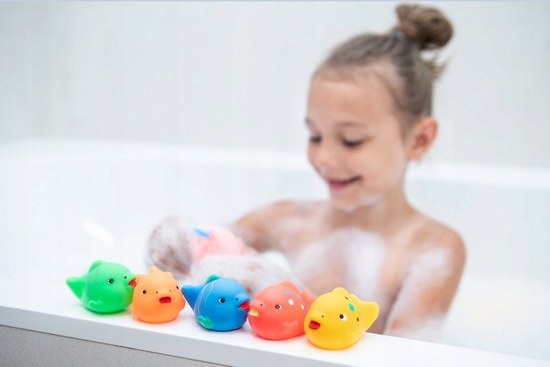 TULLO ZABAWKI DO KĄPIELI ZESTAW 5 SZT BEZ DZIUREK Materiał guma