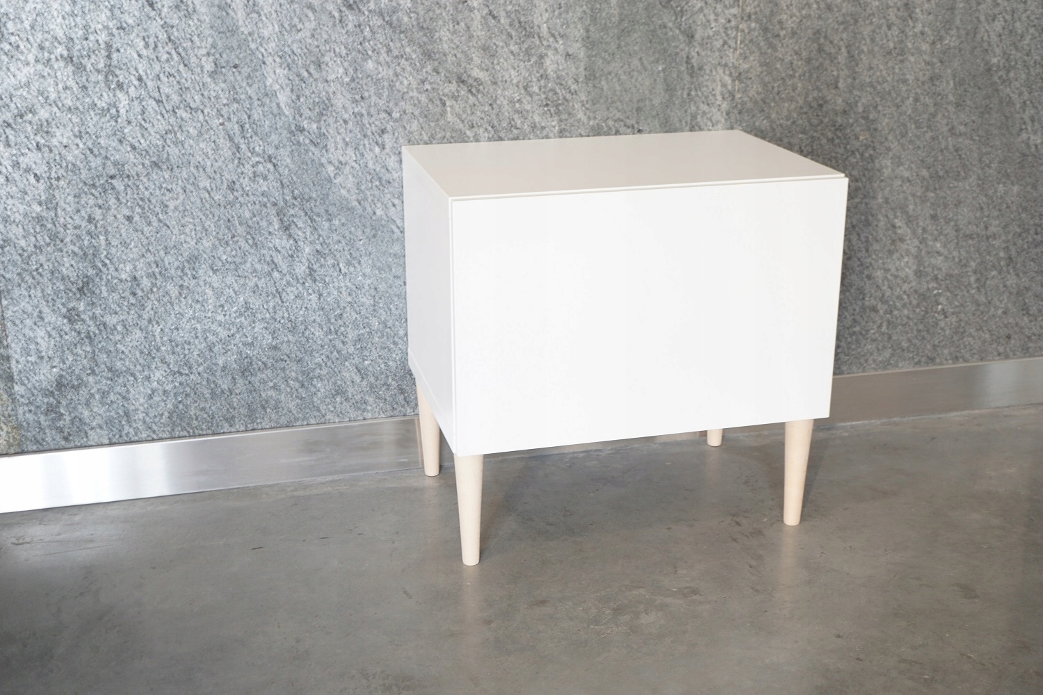 Nogi Nóżki 20 cm drewniane surowe + blachy zestaw Kształt okrągły