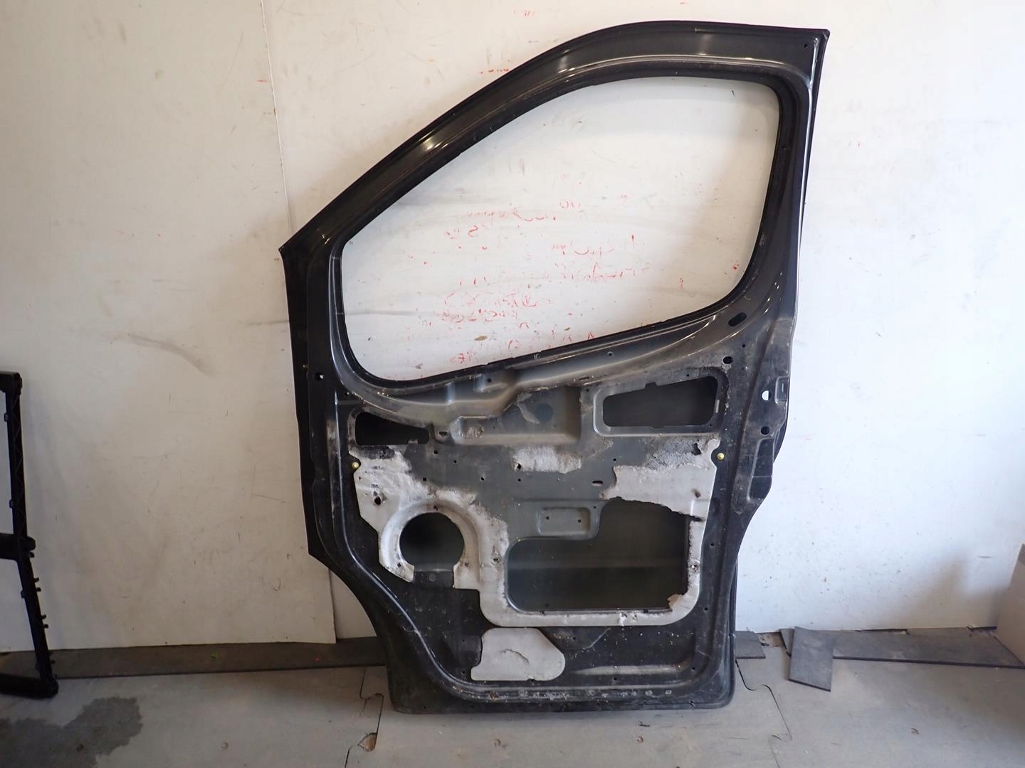 door front front right TRAFIC II VIVARO A PRIMASTAR 2001-2014