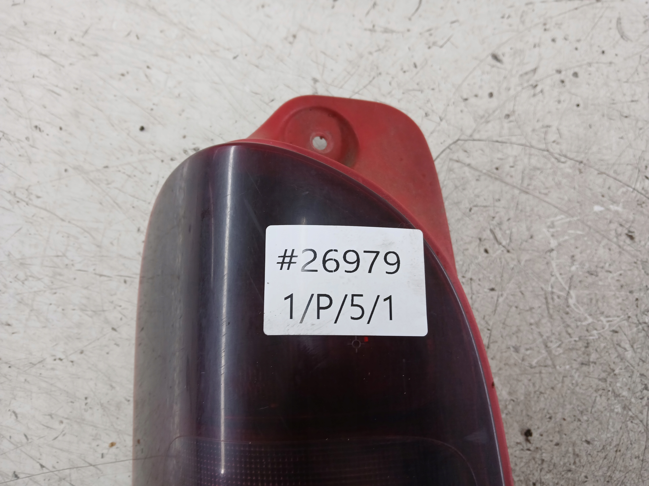 RENAULT MASTER II light left rear part