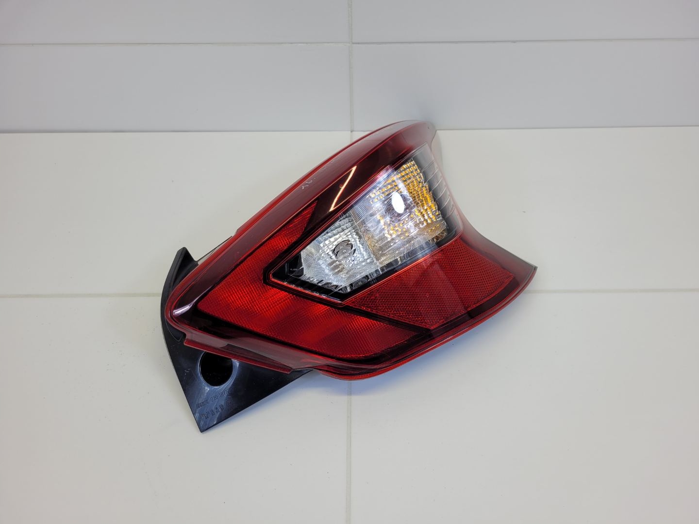light rear right side Nissan Micra K14 2020 220-18727