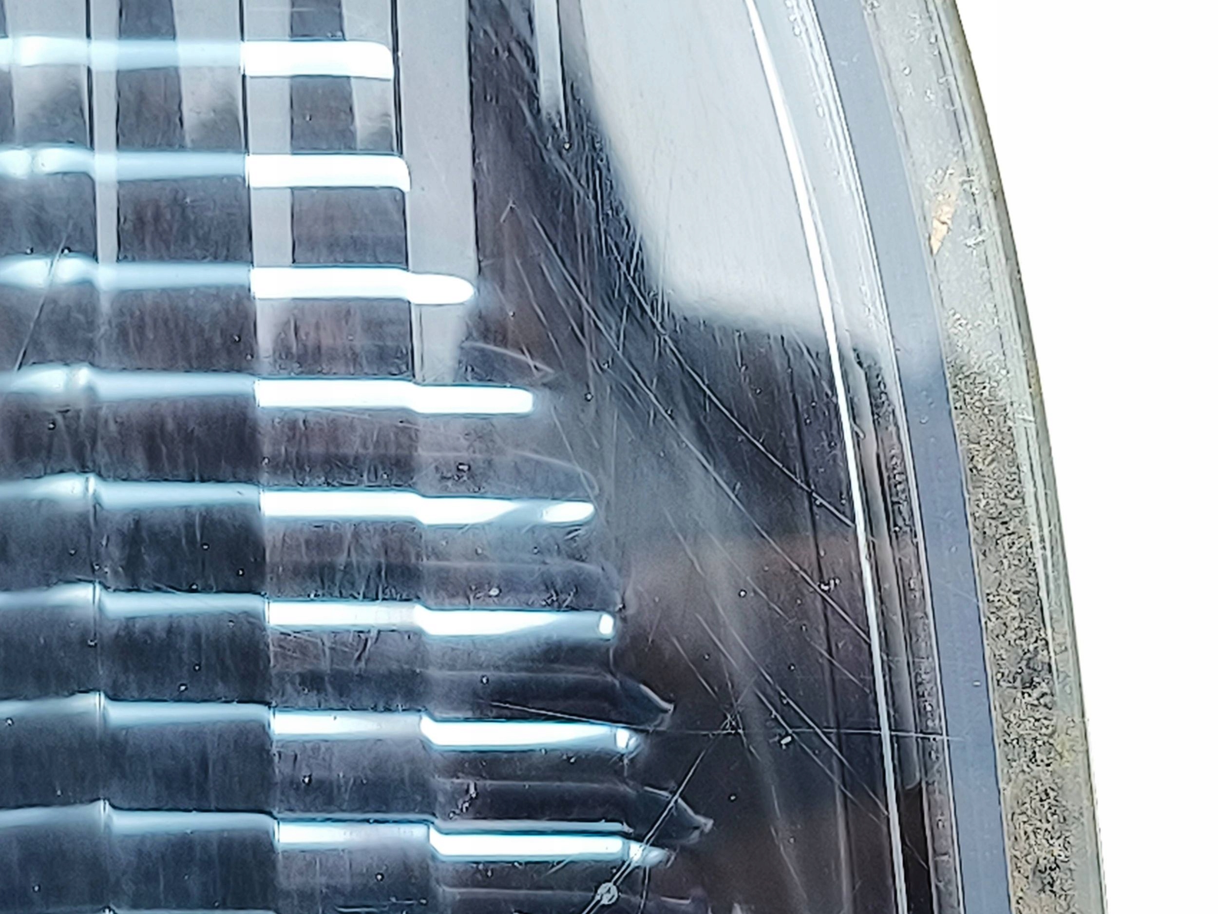 lexus CT 200H 2012 фонарь в багажнике