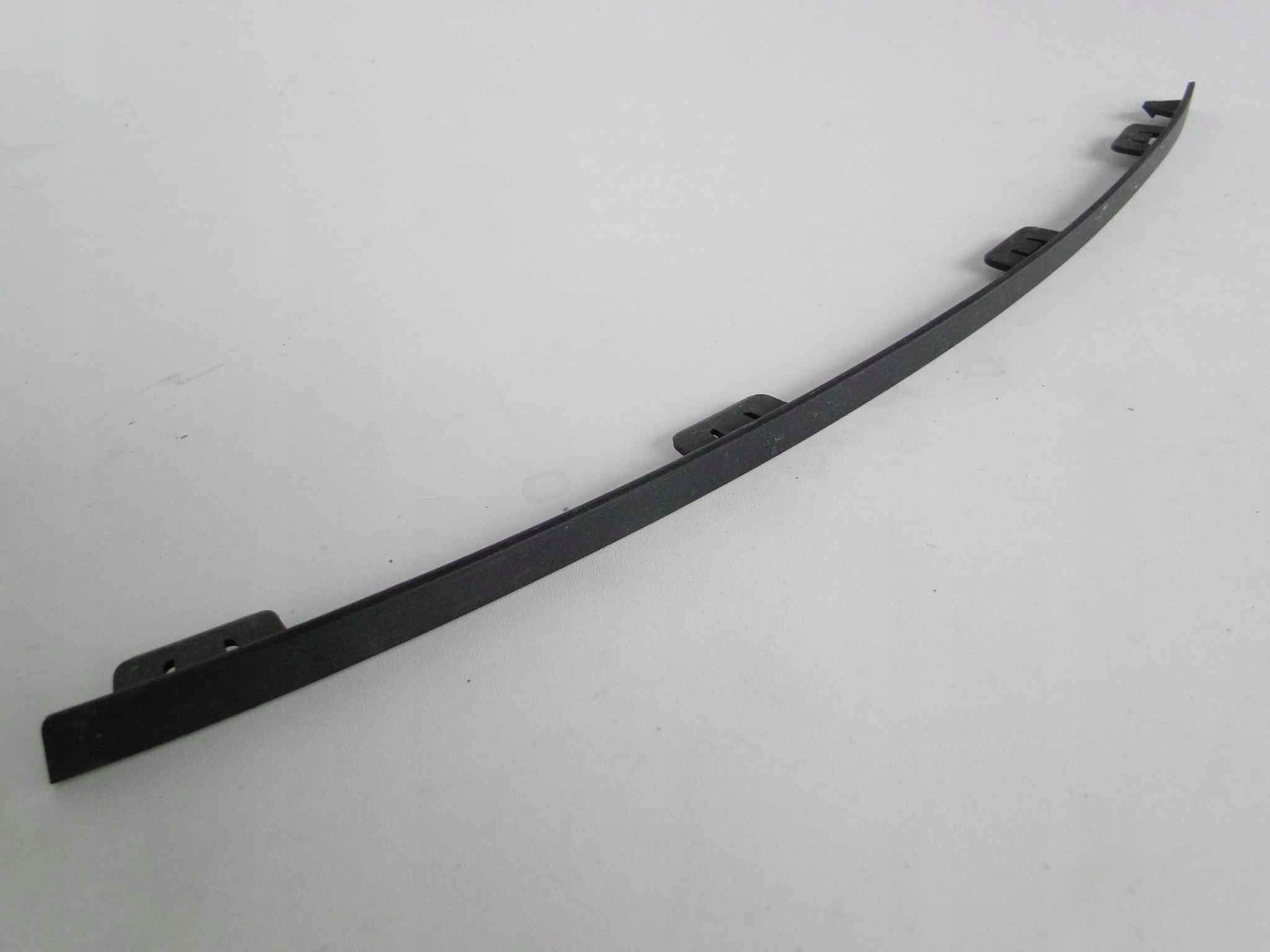 MERCEDES CLA 118 LISTWA OSŁONA ZDERZAKA AMG L/P Producent części Mercedes-Benz OE