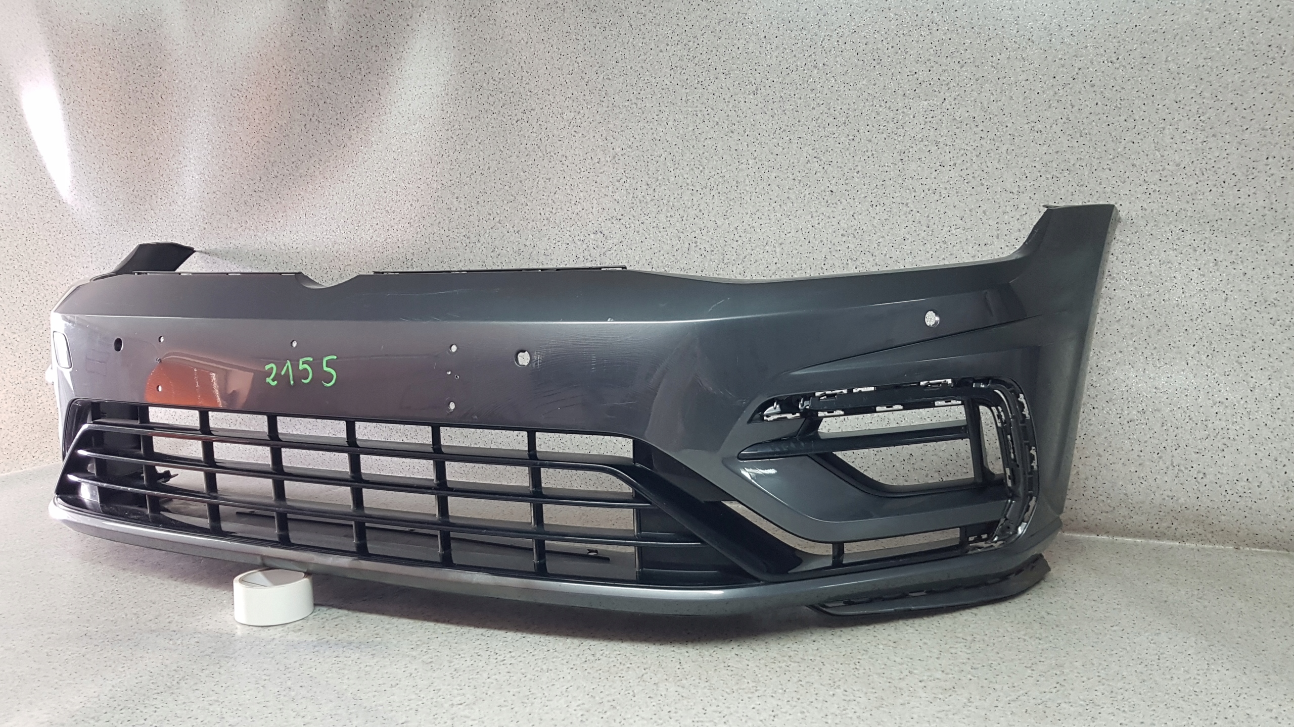 VW GOLF VII 7 R LINE ZDERZAK PRZÓD 2155 Strona zabudowy przód