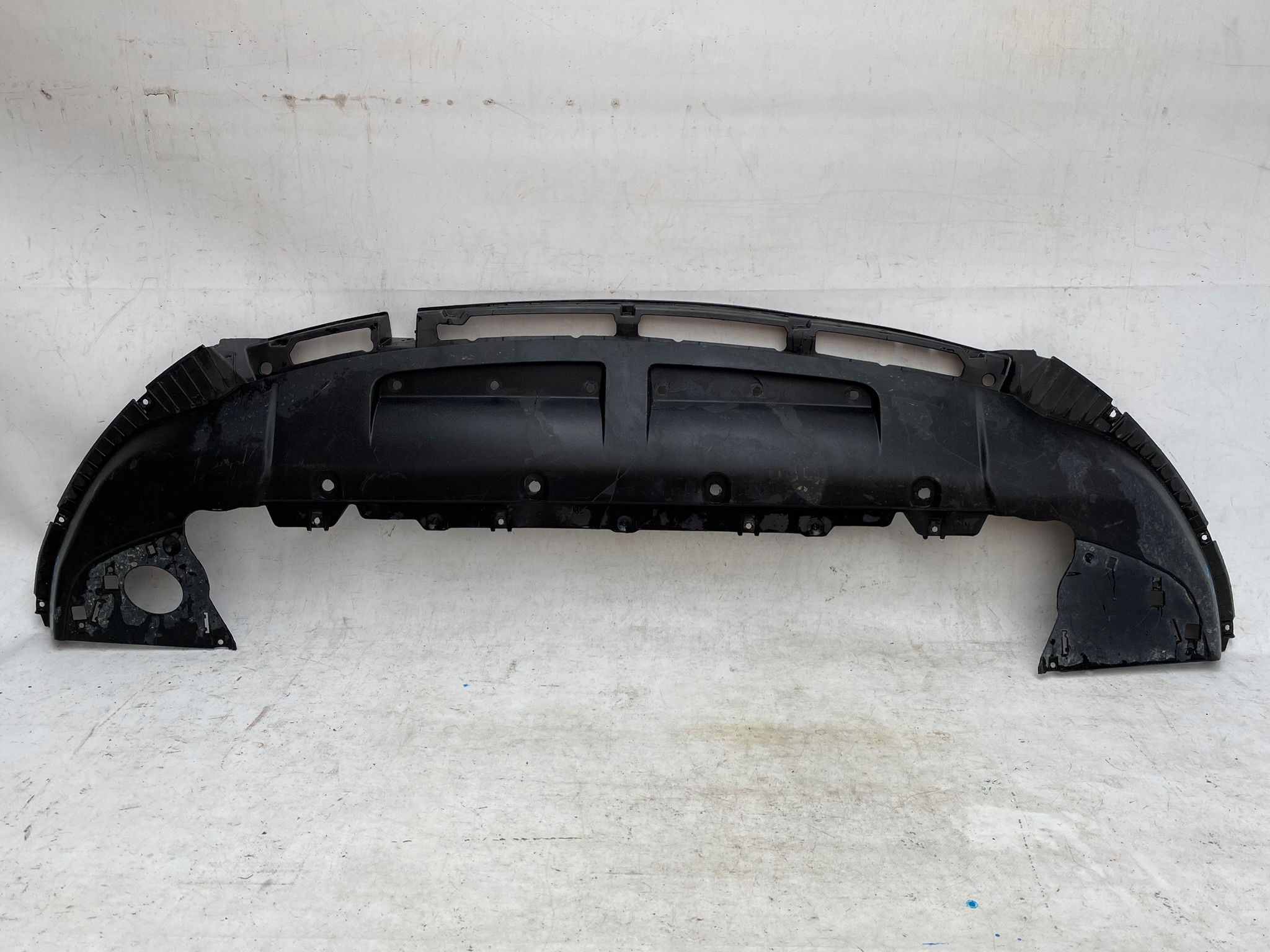 FORD KUGA MK3 III 19- abdeckung Blende Abdeckung der Stoßstange vorne LV4B-A8B384-J