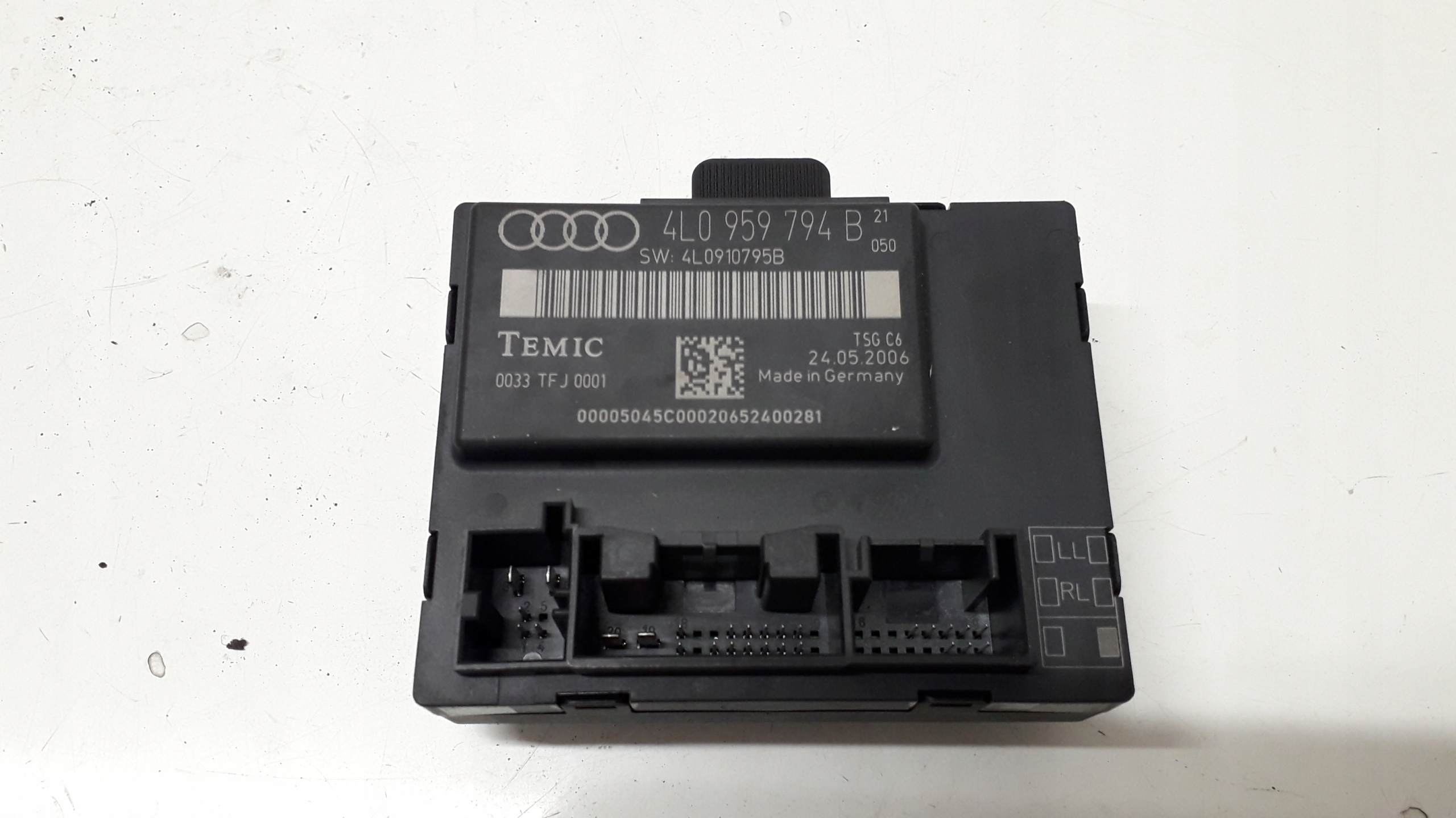 AUDI Q7 4L 05-15 MODUŁ DRZWI PRAWY TYŁ 4L0959794B